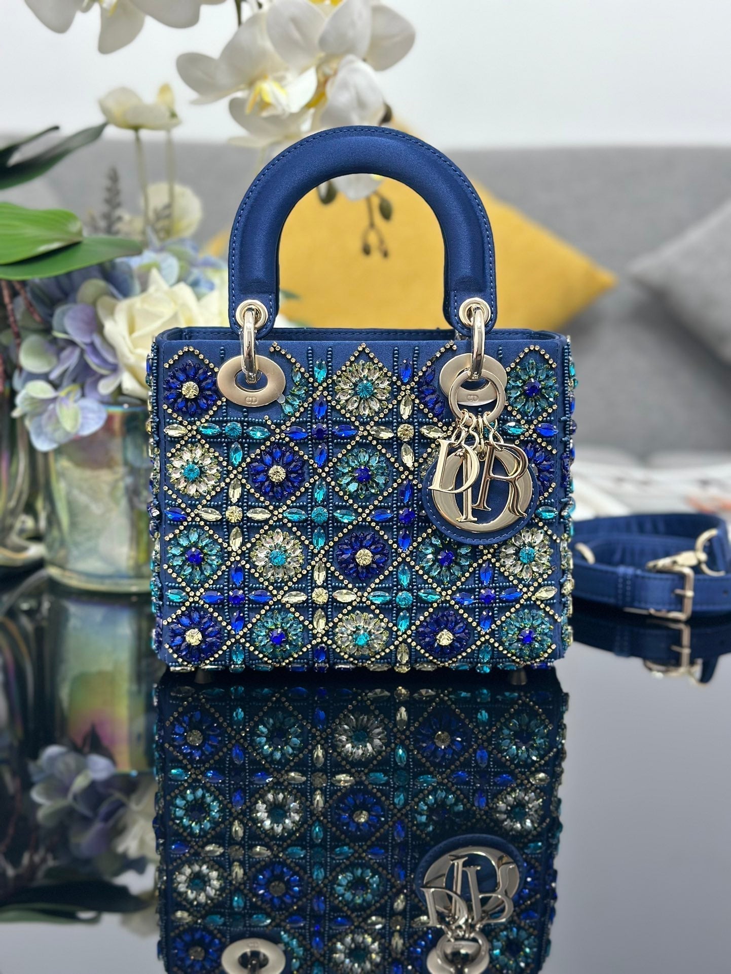 Mini Lady Bag Blue Sapphire Pearl decoration Embroidery