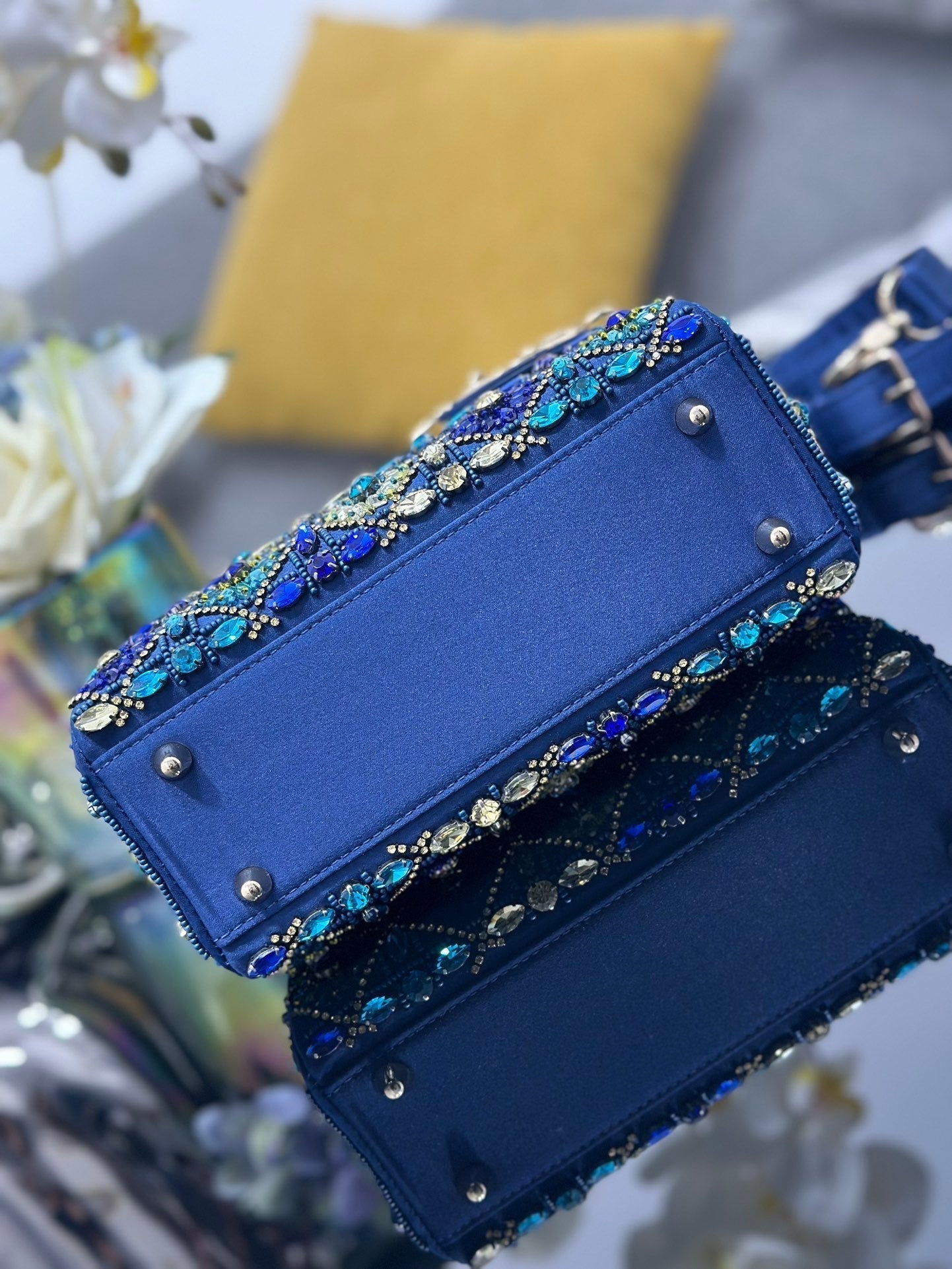 Mini Lady Bag Blue Sapphire Pearl decoration Embroidery