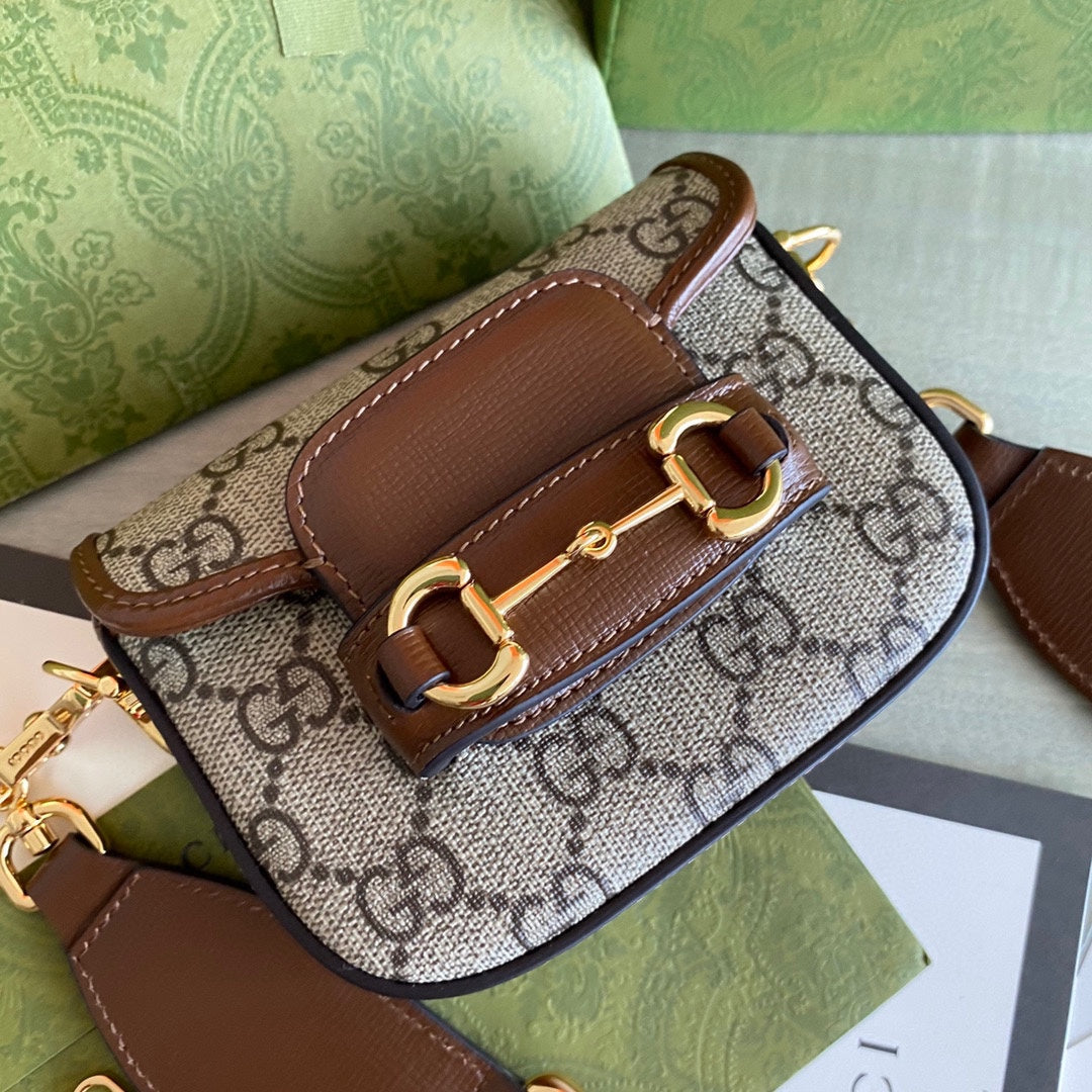Horsebit 1955 small shoulder bag Beige and ebony