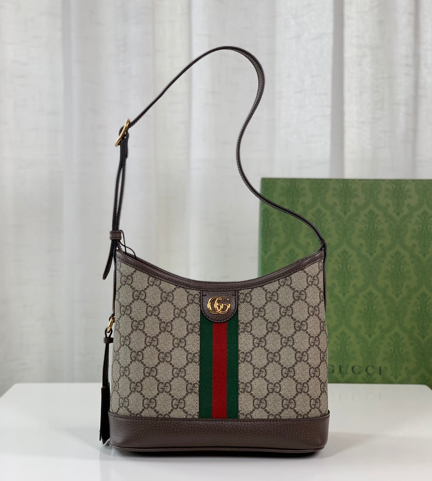 Ophidia medium shoulder bag