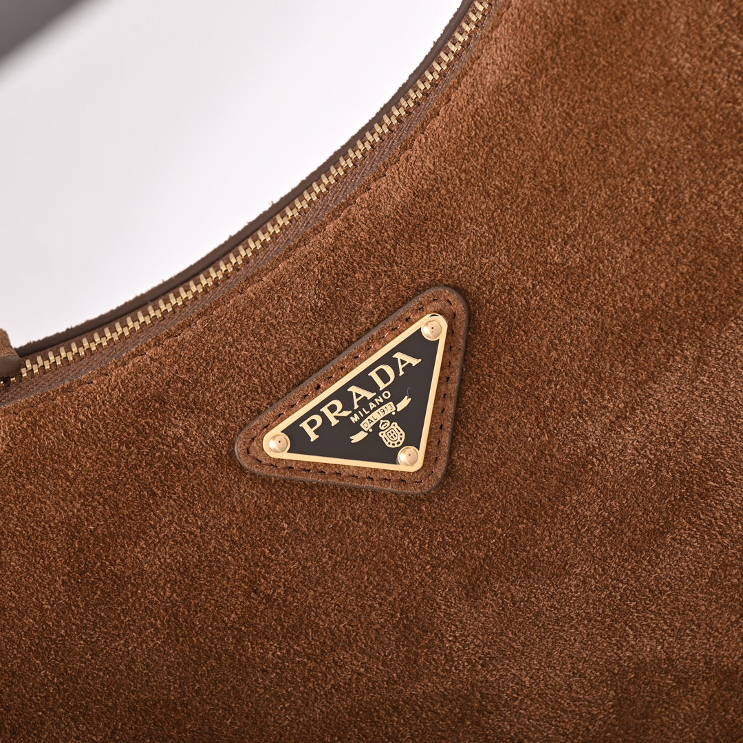 PProduct details Nubuck leather
