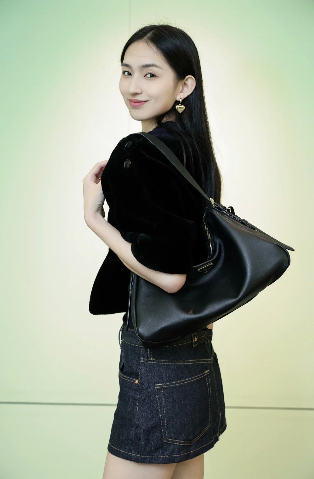 Aimée large leather shoulder bag