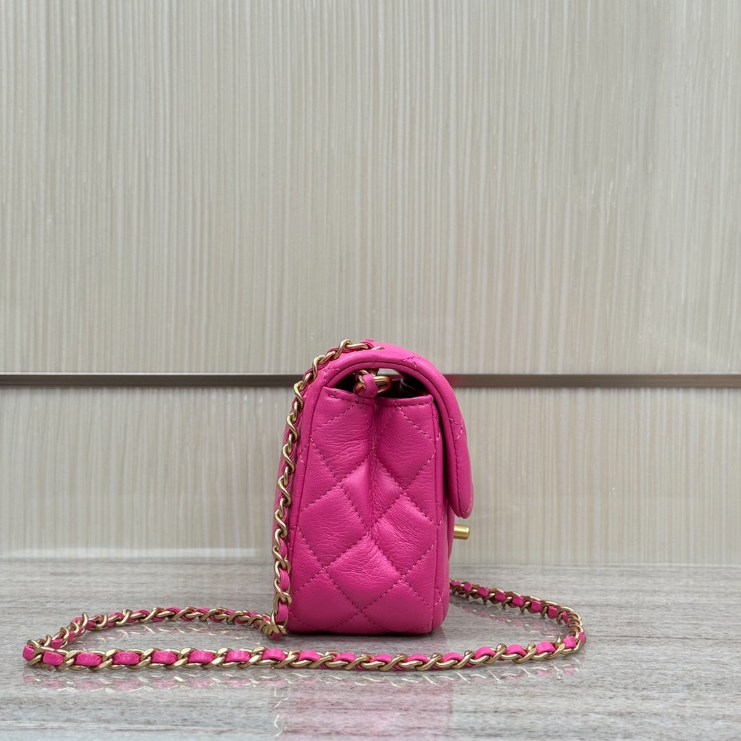 CF20 Golden Globe CLASSIC HANDBAG Lambskin Rose Red