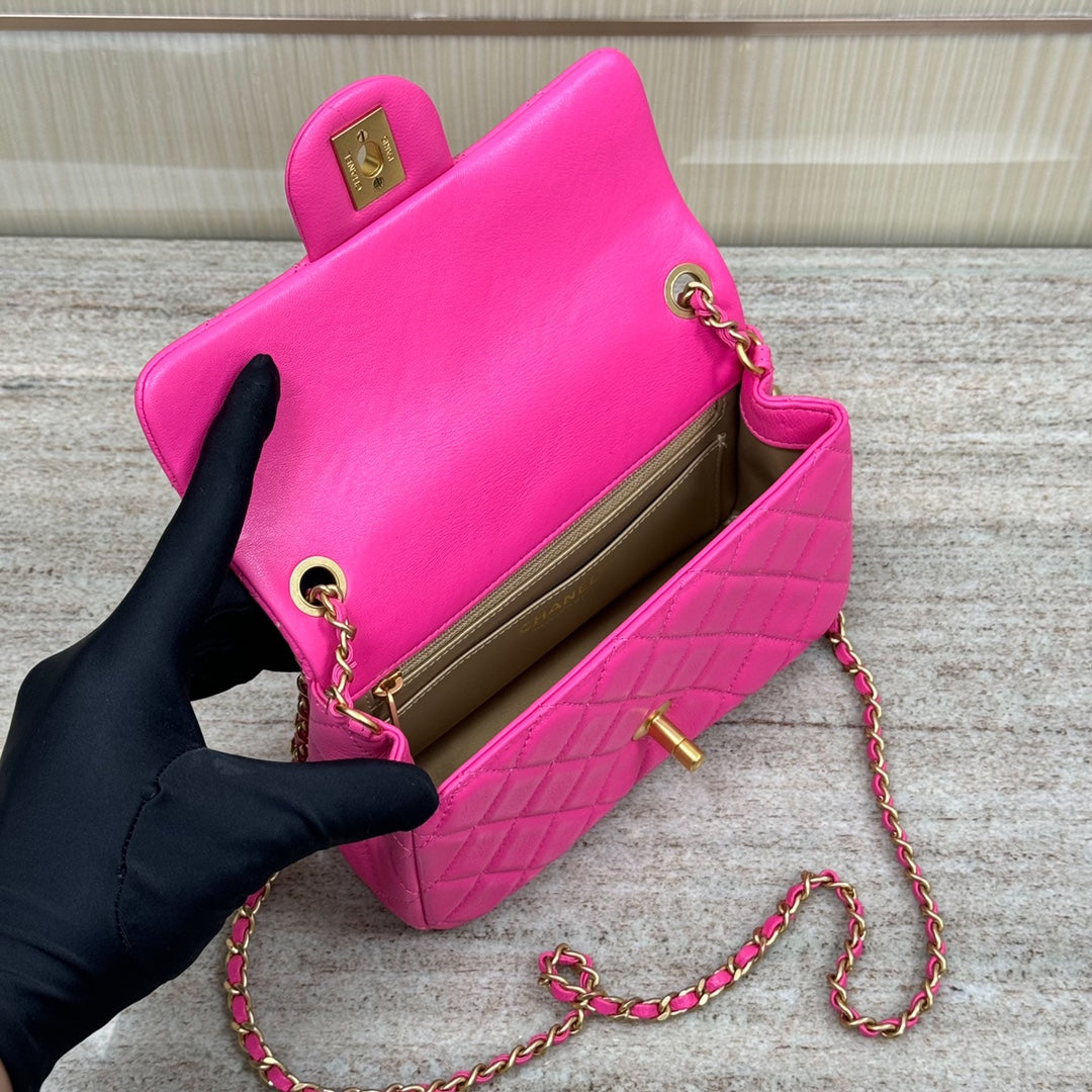 CF20 Golden Globe CLASSIC HANDBAG Lambskin Rose Red