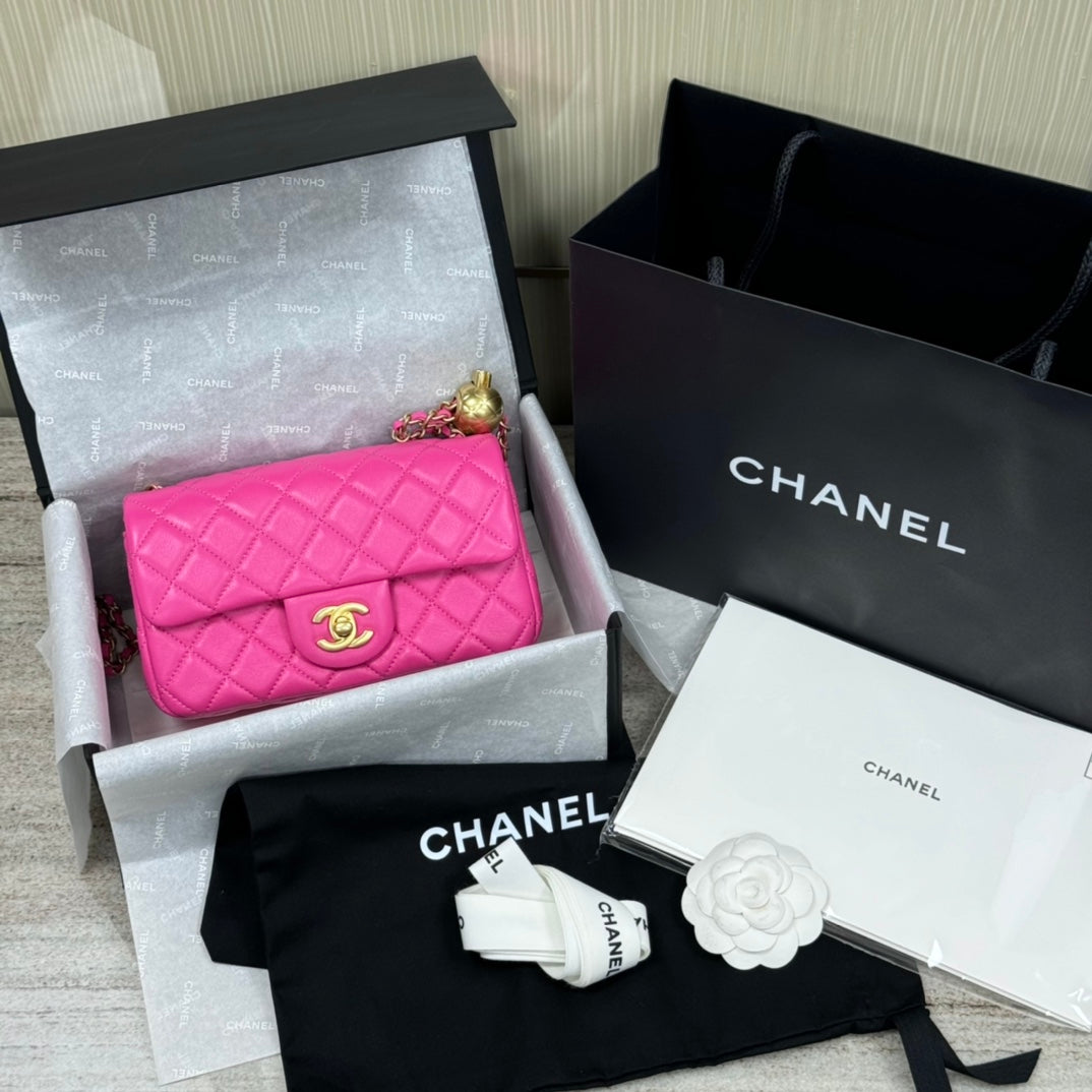 CF20 Golden Globe CLASSIC HANDBAG Lambskin Rose Red