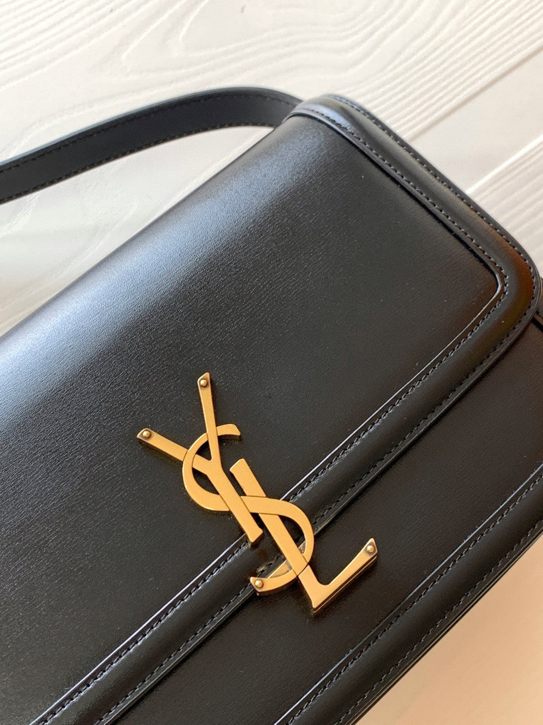SOLFERINO MEDIUM SATCHEL IN BOX SAINT LAURENT