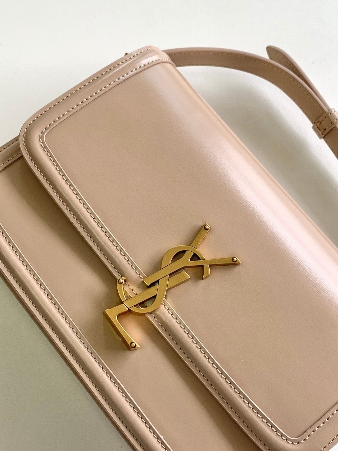 SOLFERINO MEDIUM SATCHEL IN BOX SAINT LAURENT