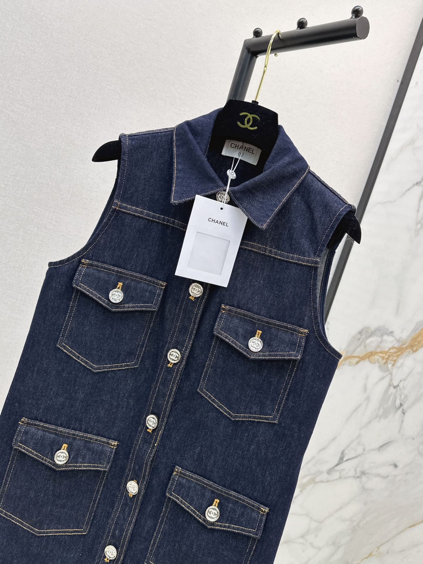ch 25ss denim vest