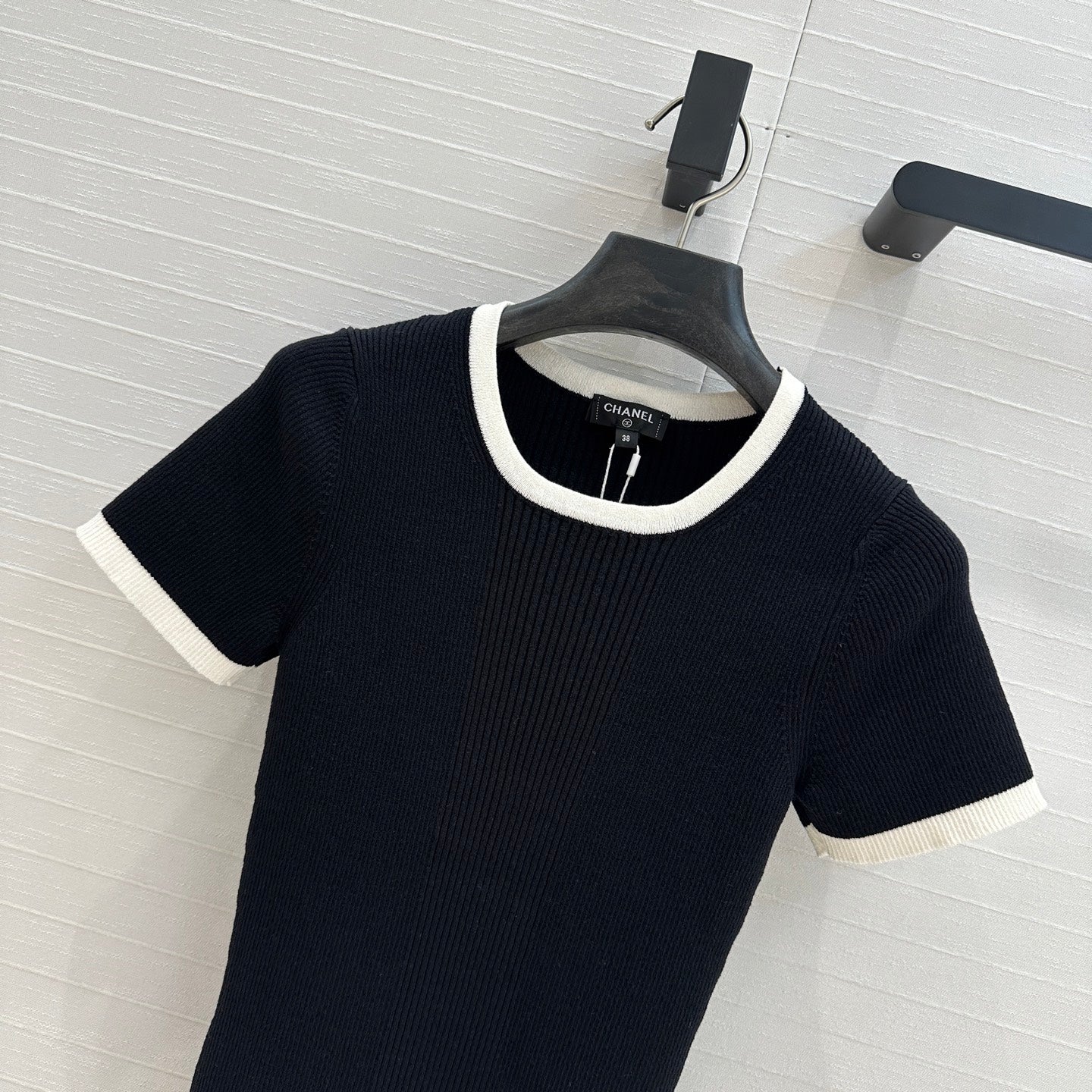 ch 25ss knitted t-shirt