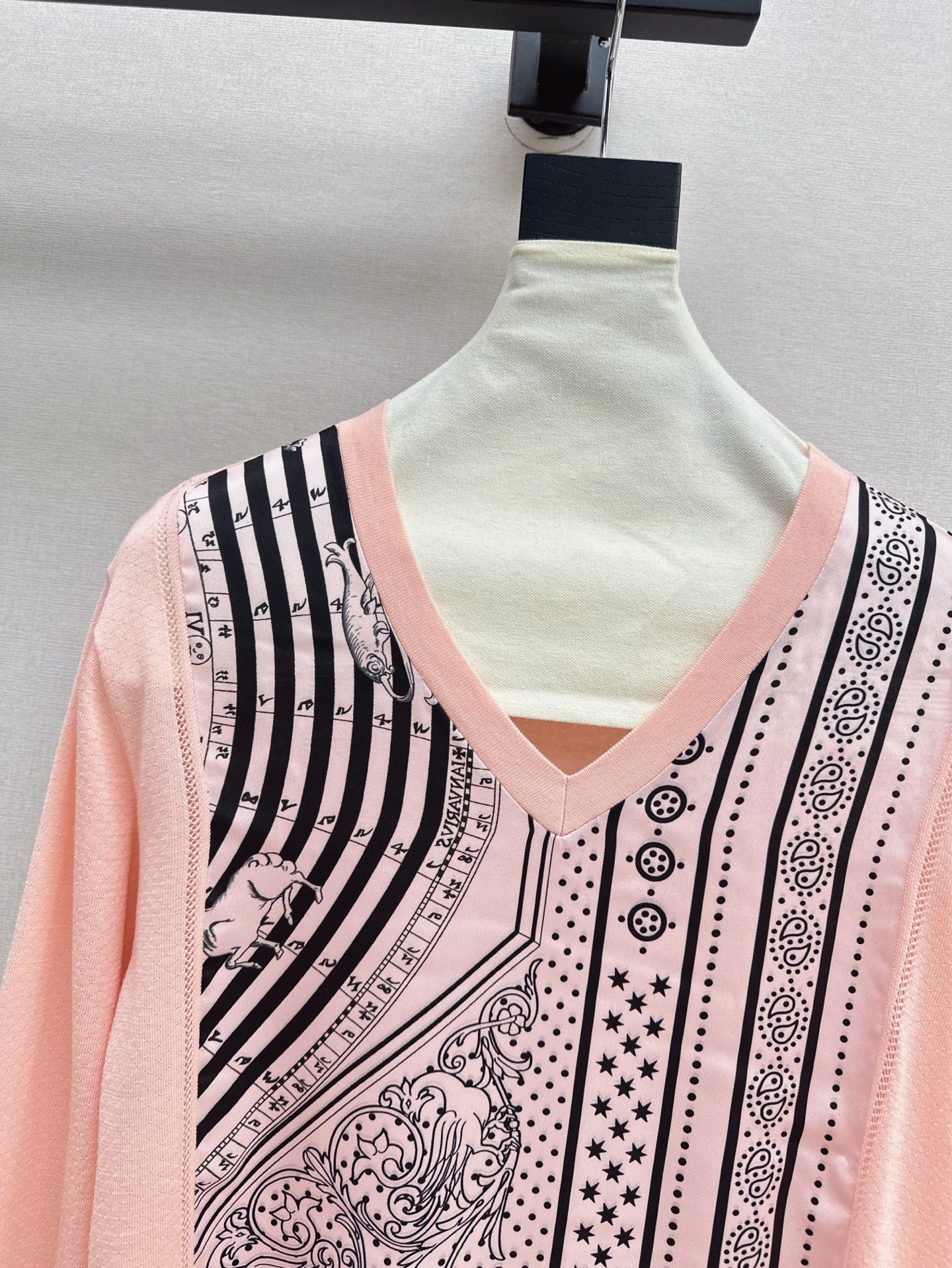 H 25ss knitted sweater