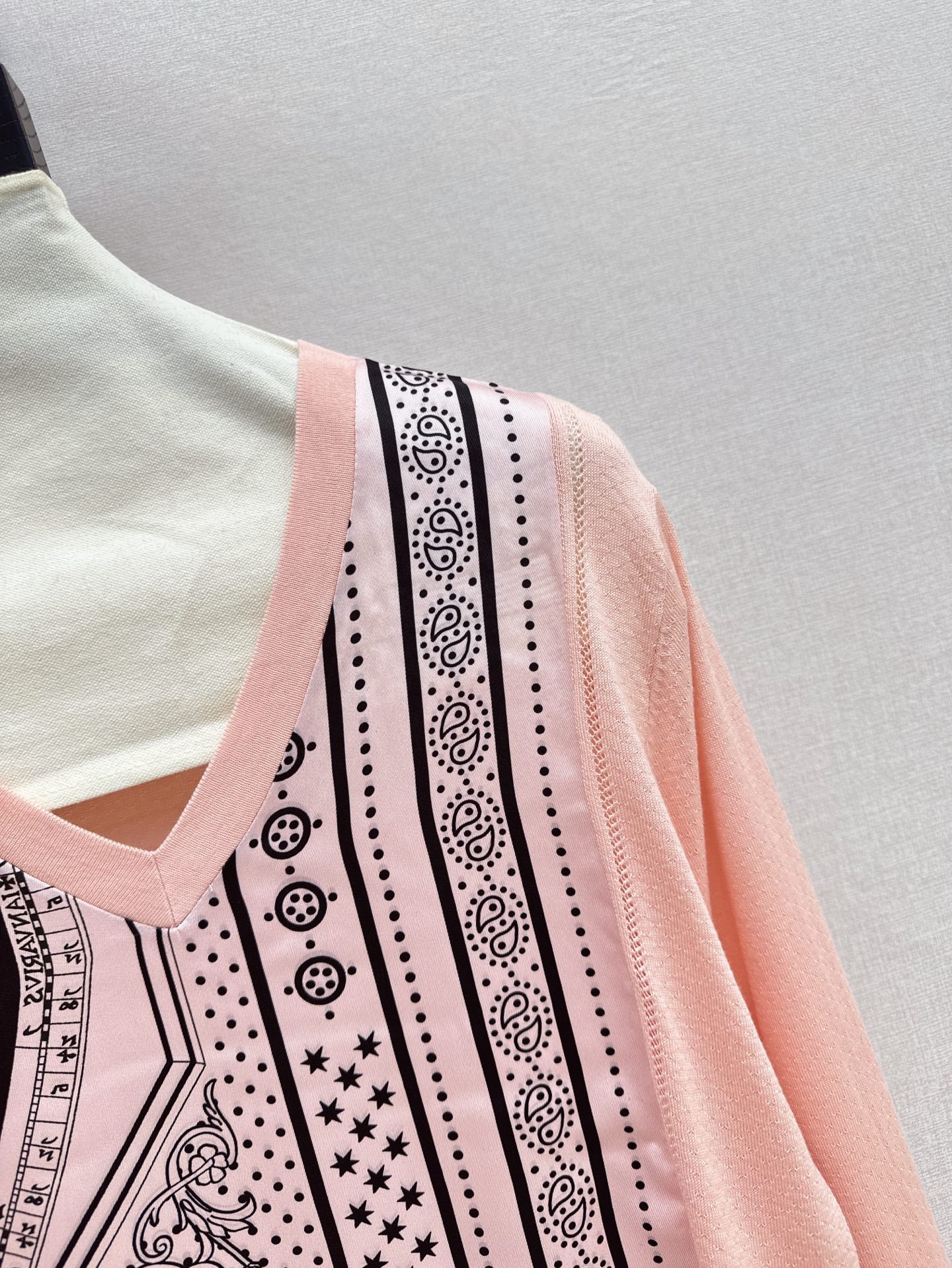 H 25ss knitted sweater