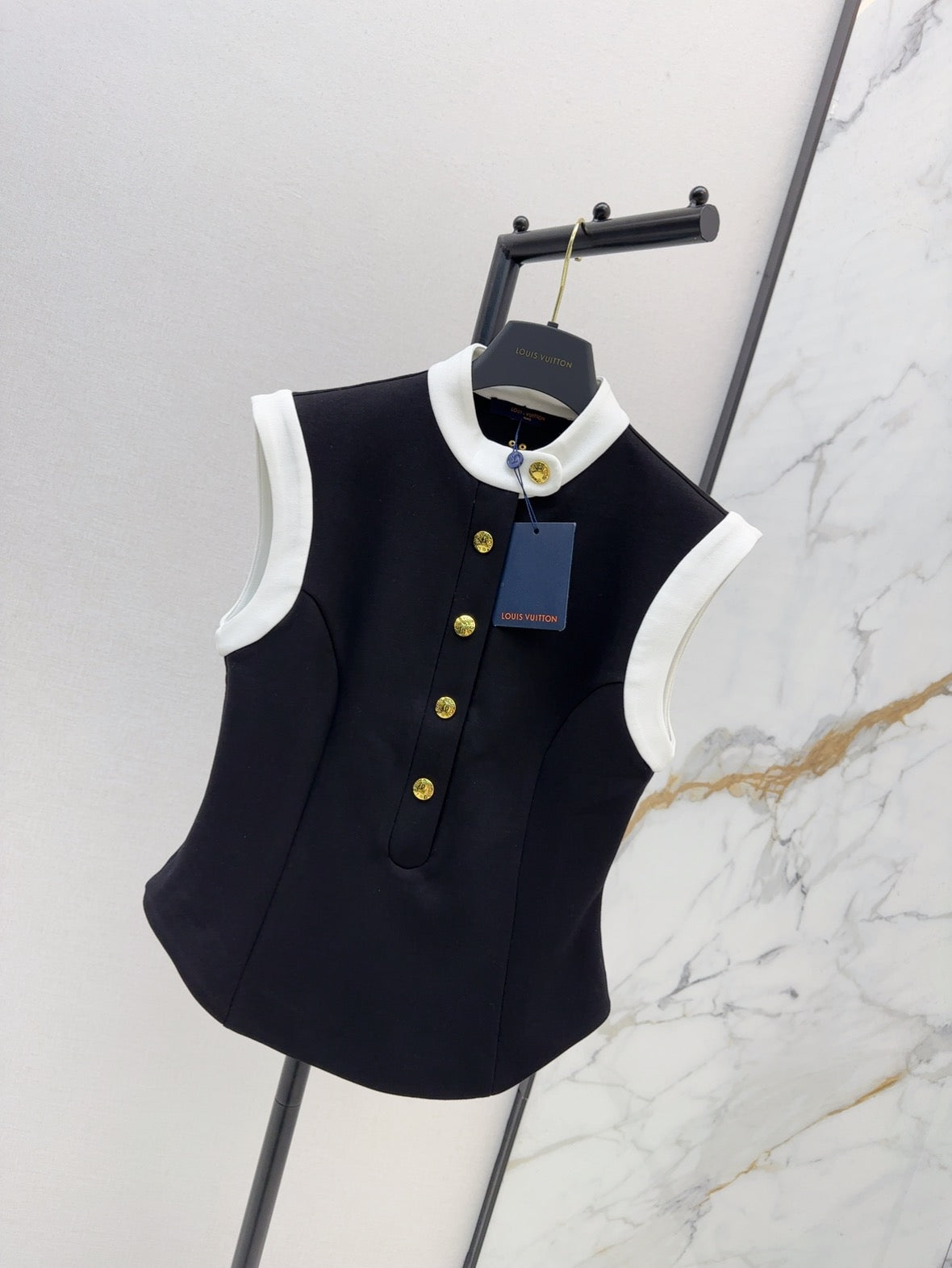 L 25ss vest