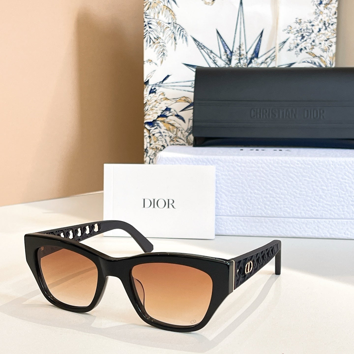 S2I sunglasses