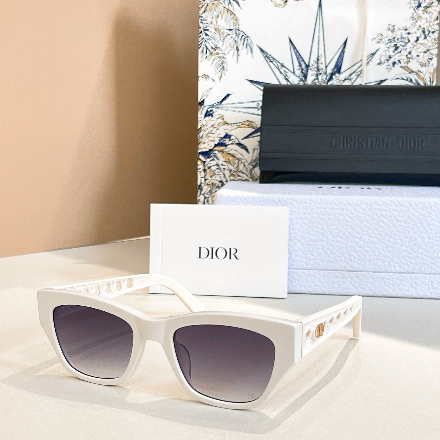 S2I sunglasses