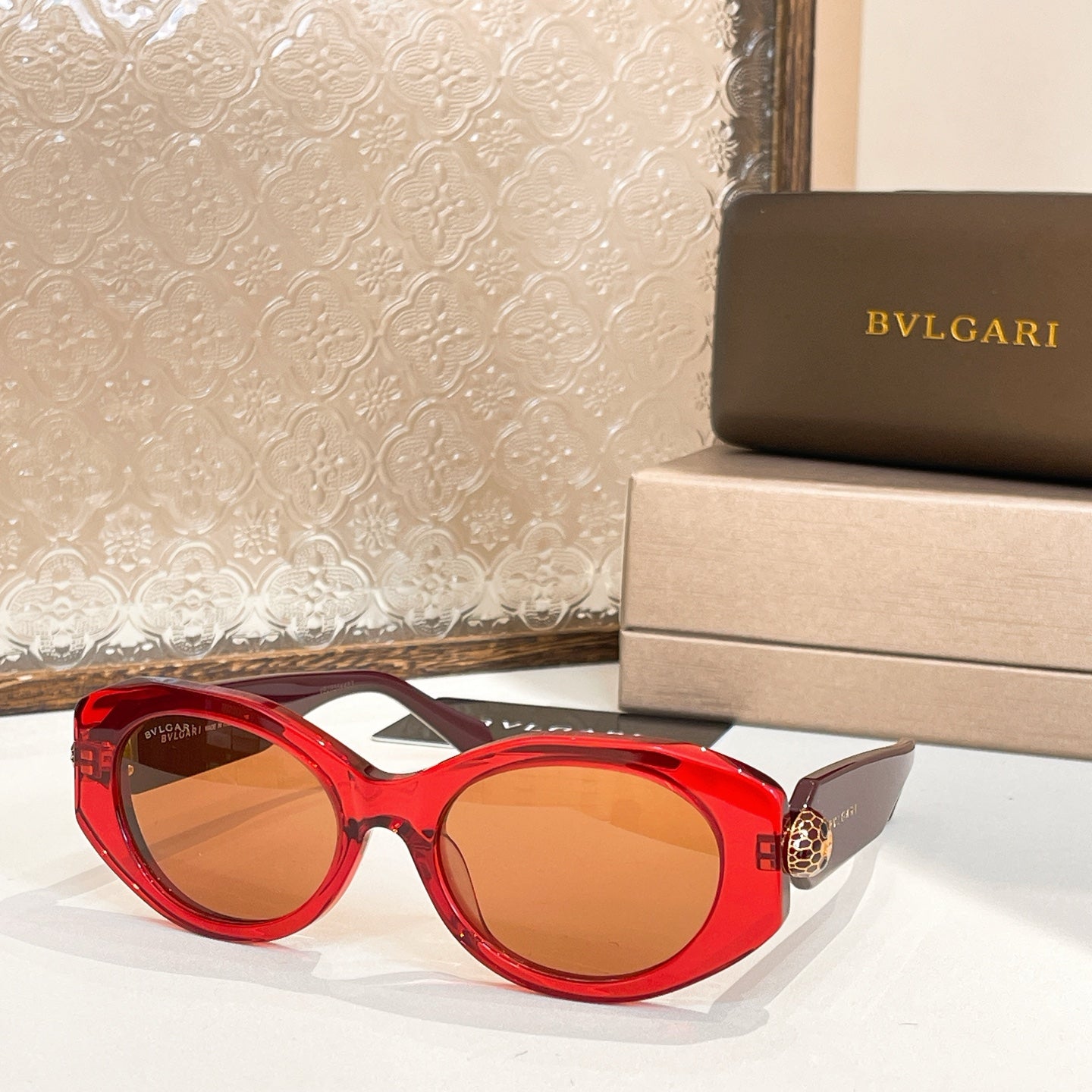 B sunglasses