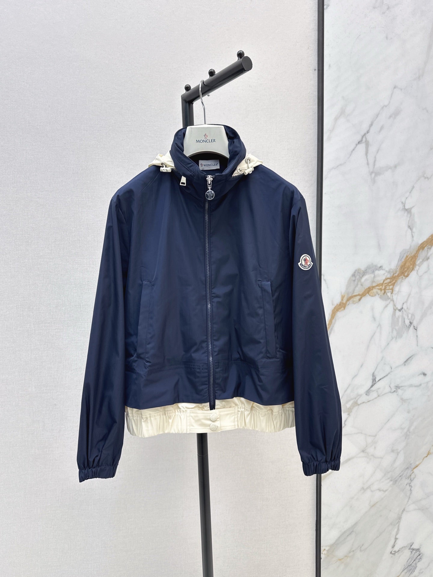 Mo 25ss jacket