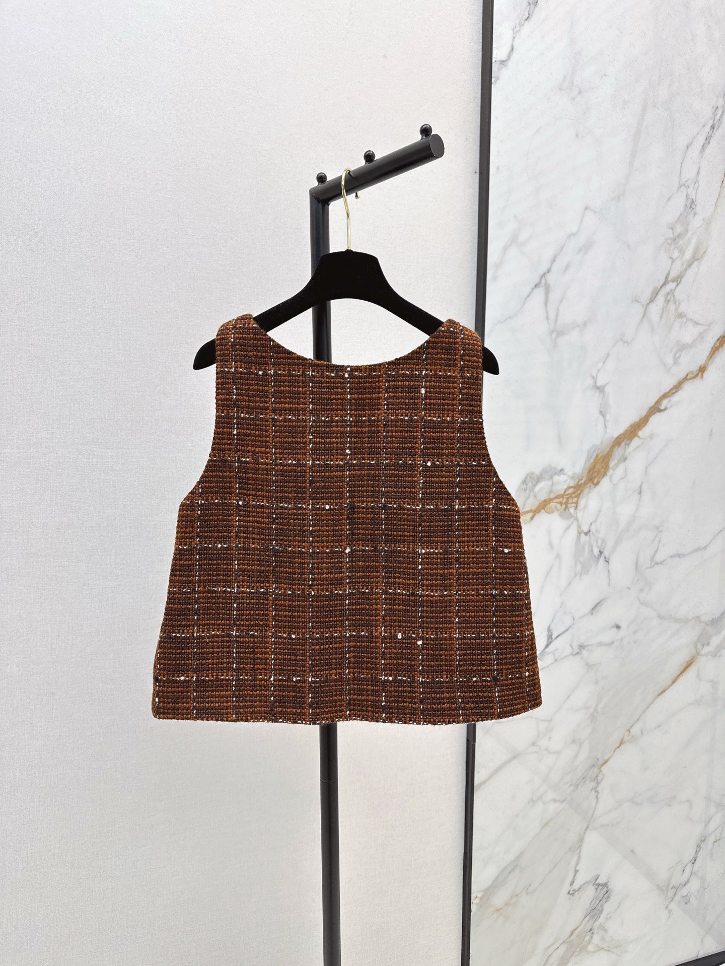 Ch 25ss wool vest