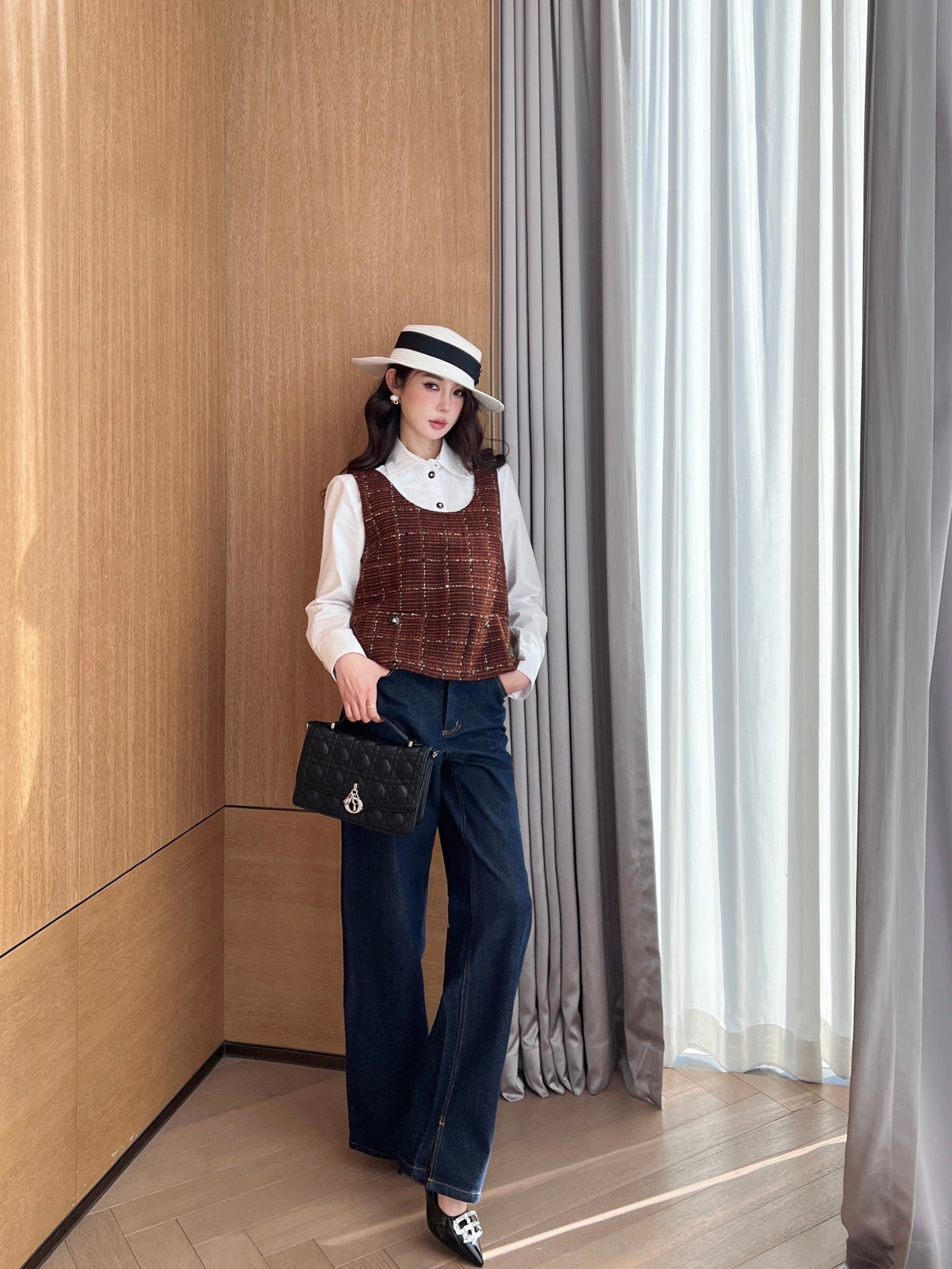 Ch 25ss wool vest