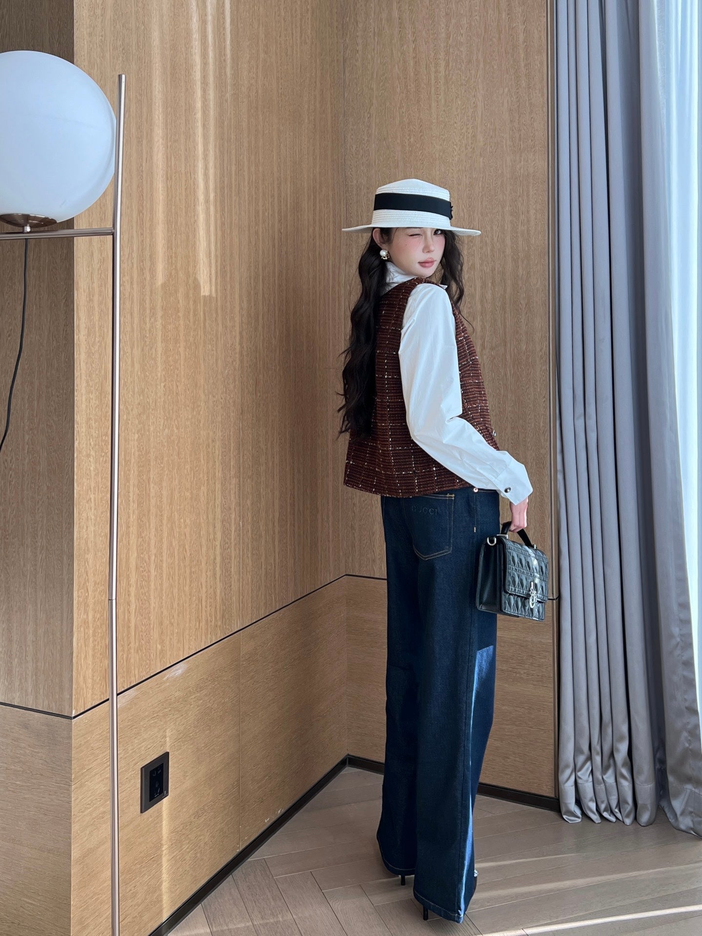 Ch 25ss wool vest