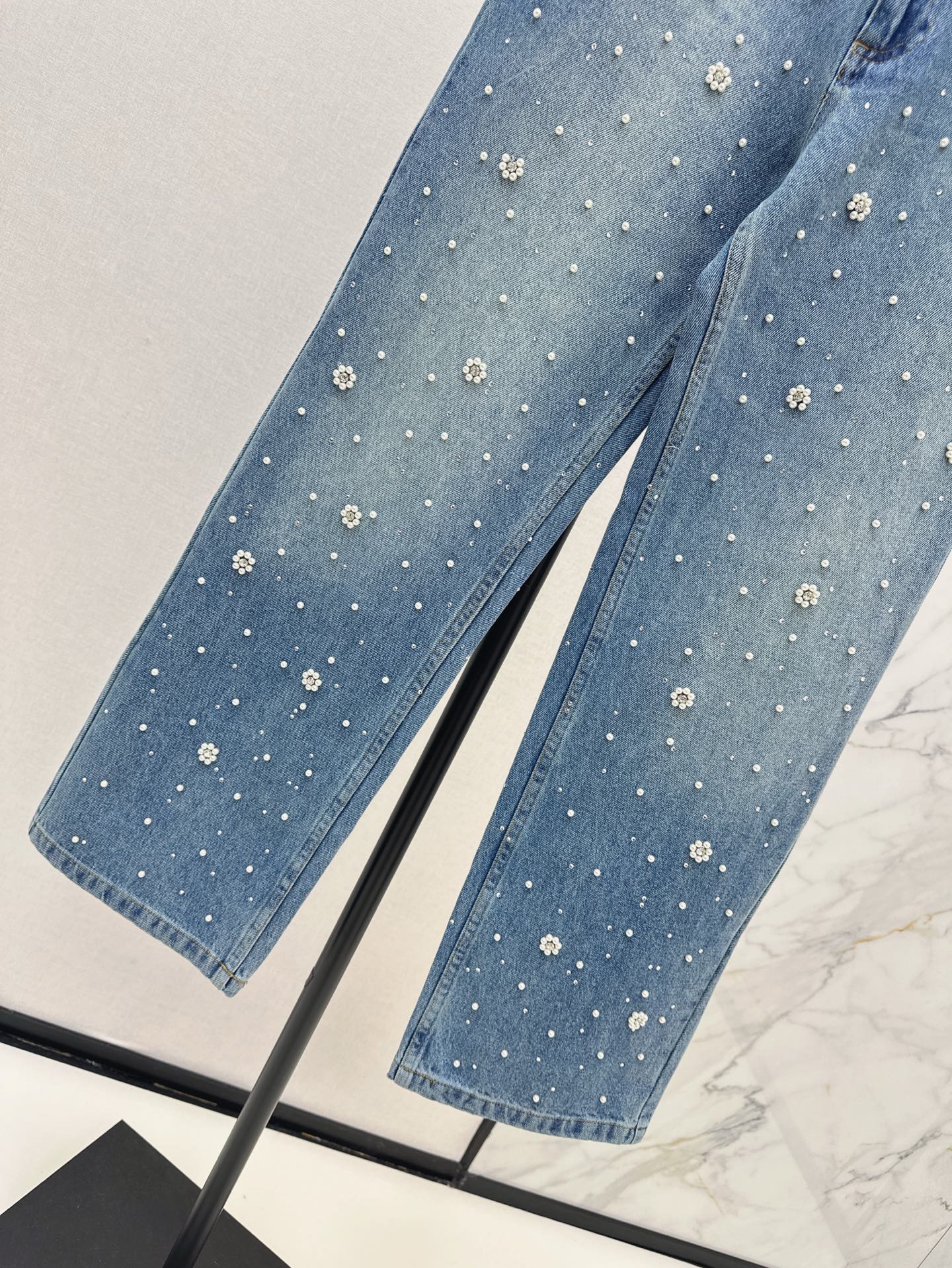 MA 25ss beaded jeans