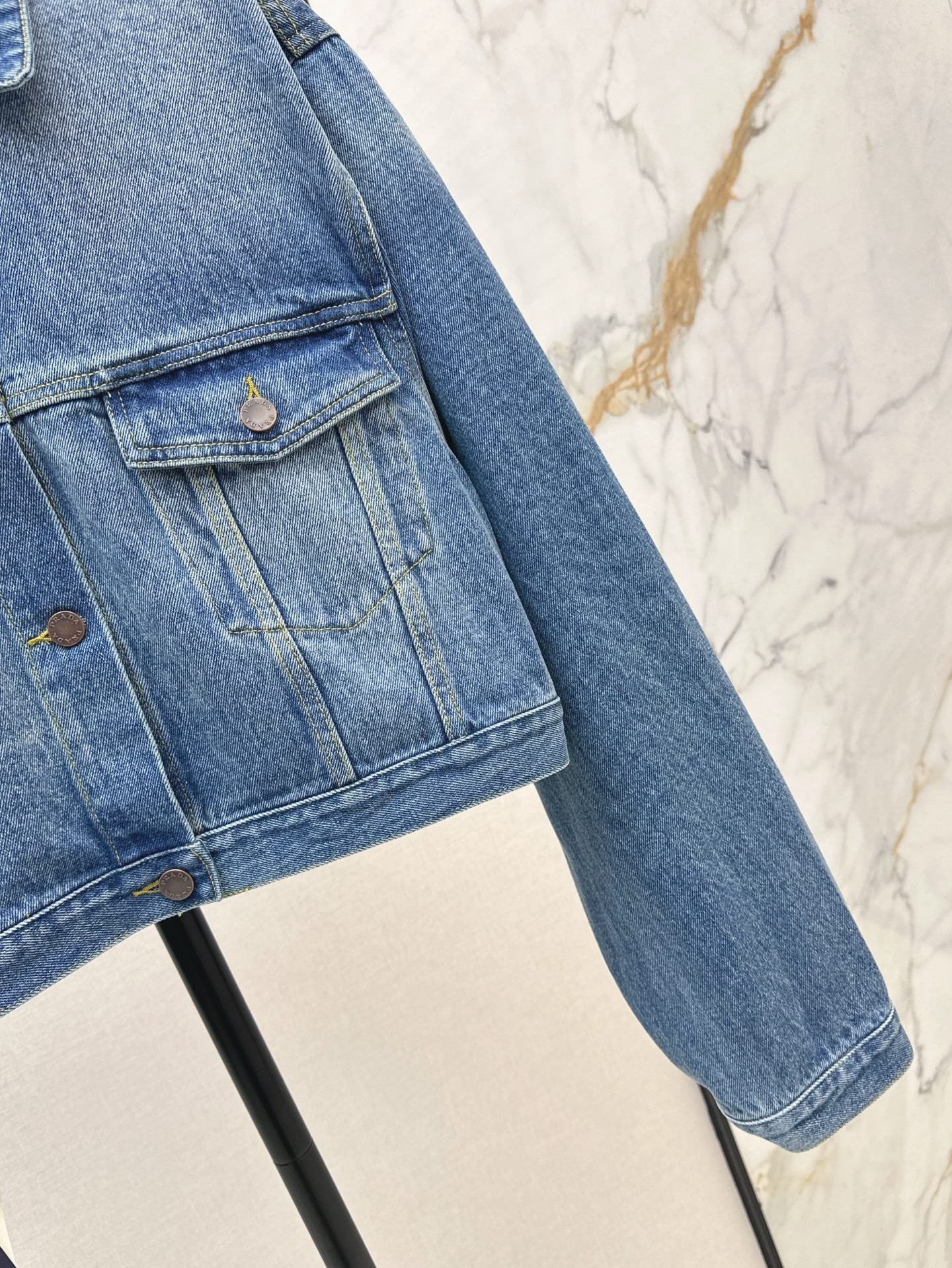 P 25ss crop denim jacket