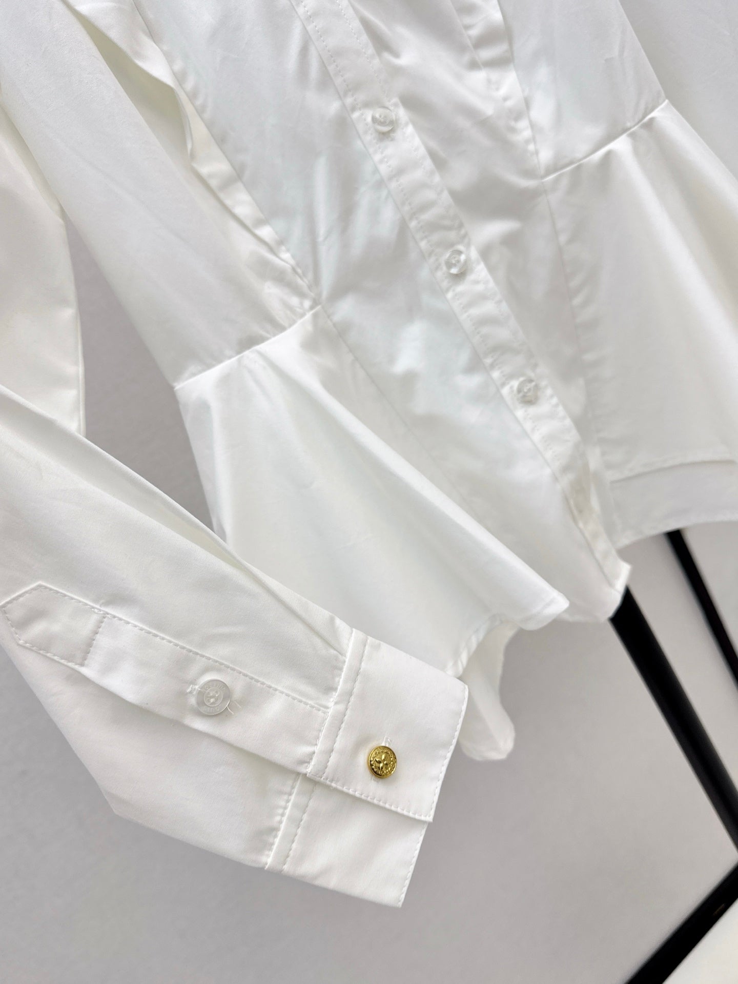 L 25ss buttons shirt