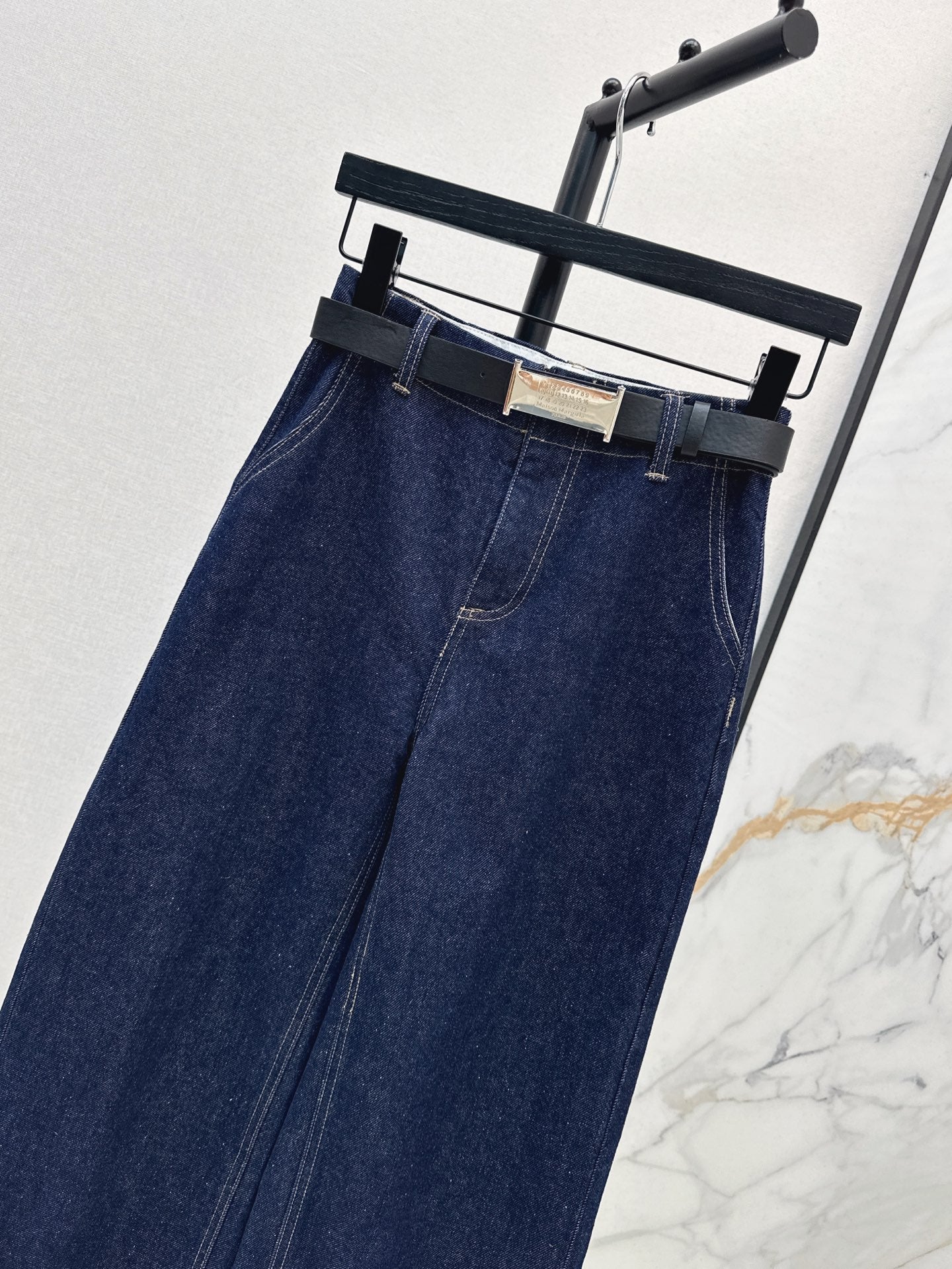 Ma 25ss wide leg jeans wth belt