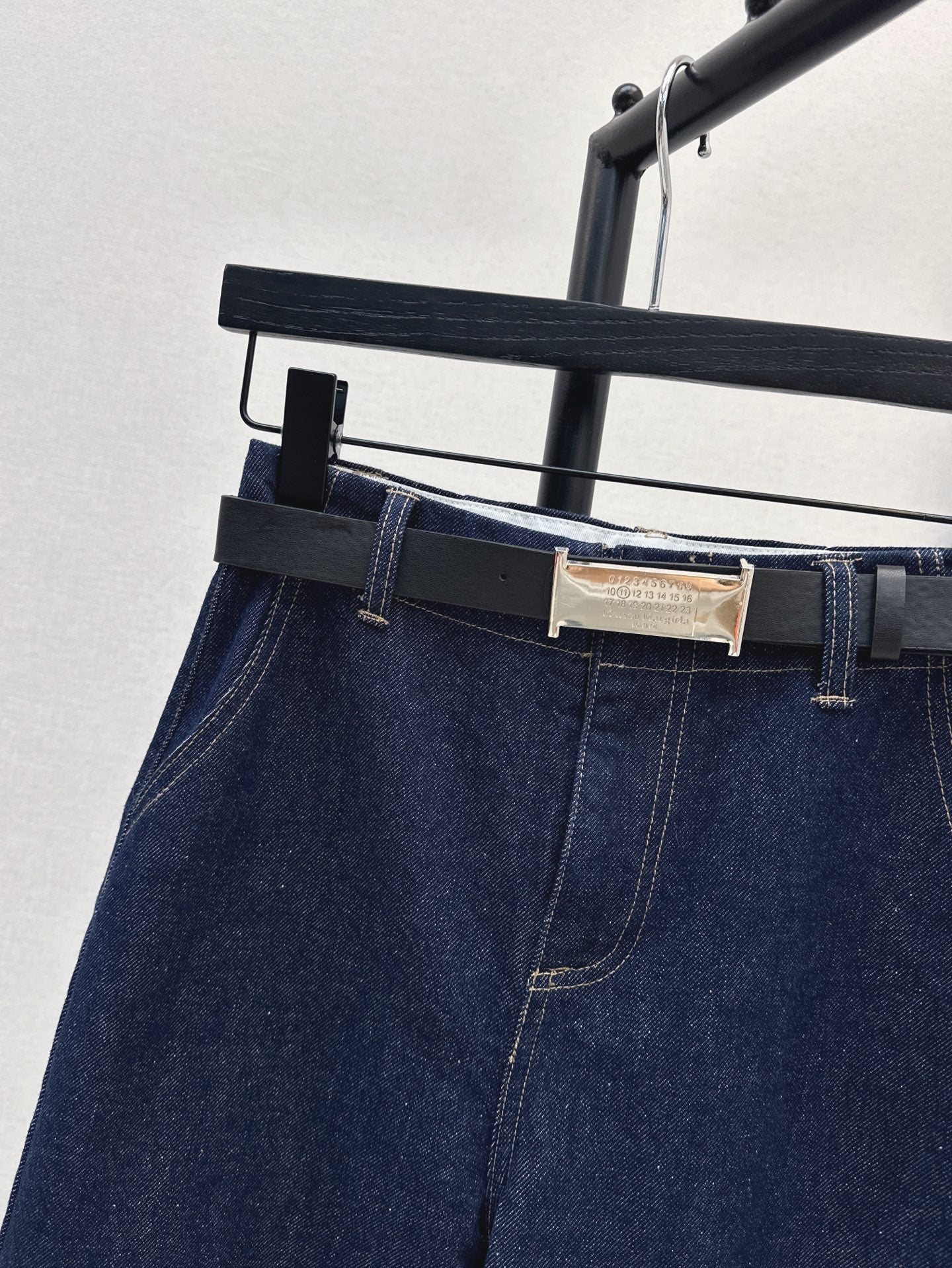 Ma 25ss wide leg jeans wth belt