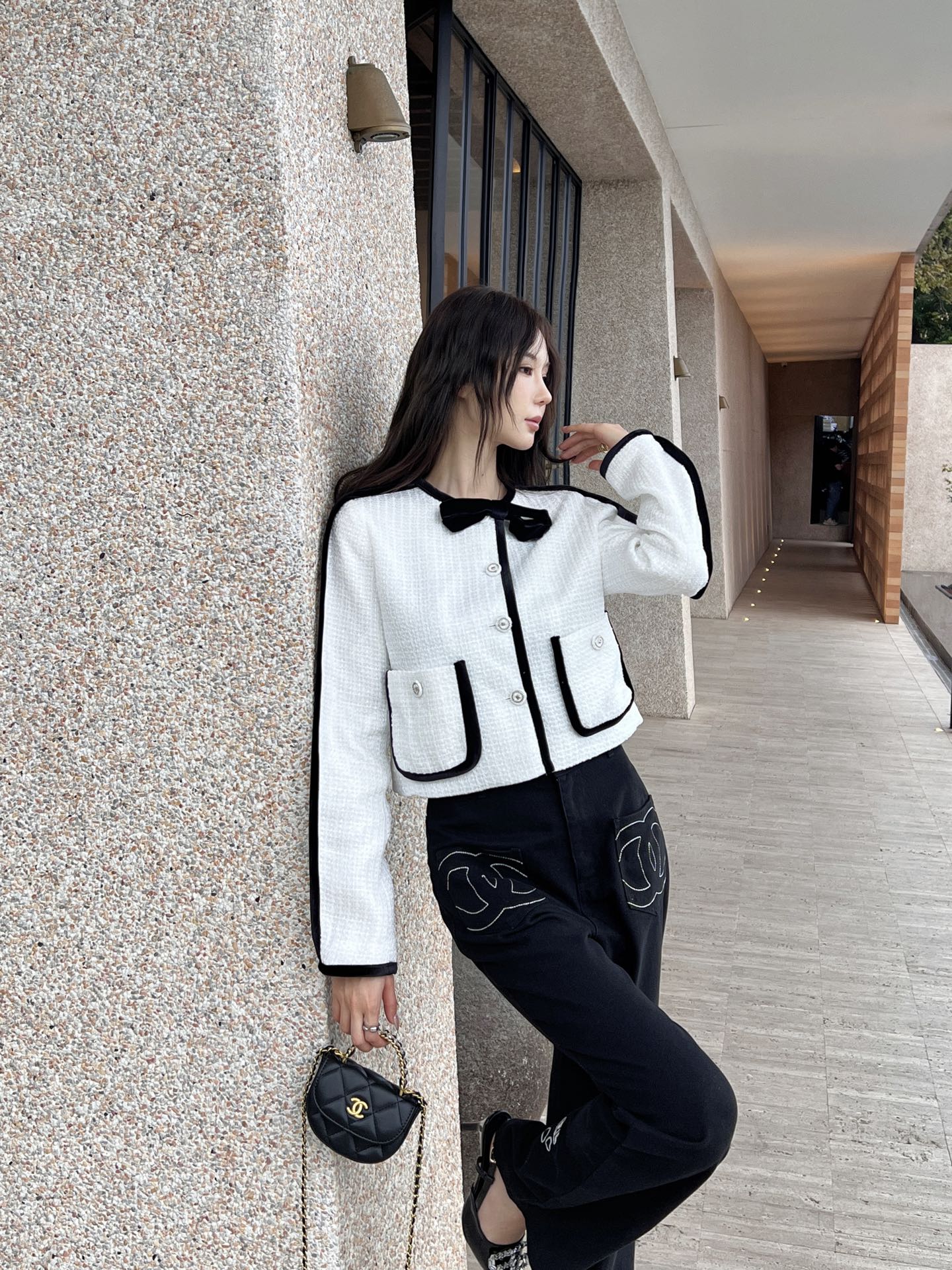 ch 25ss woven crop jacket