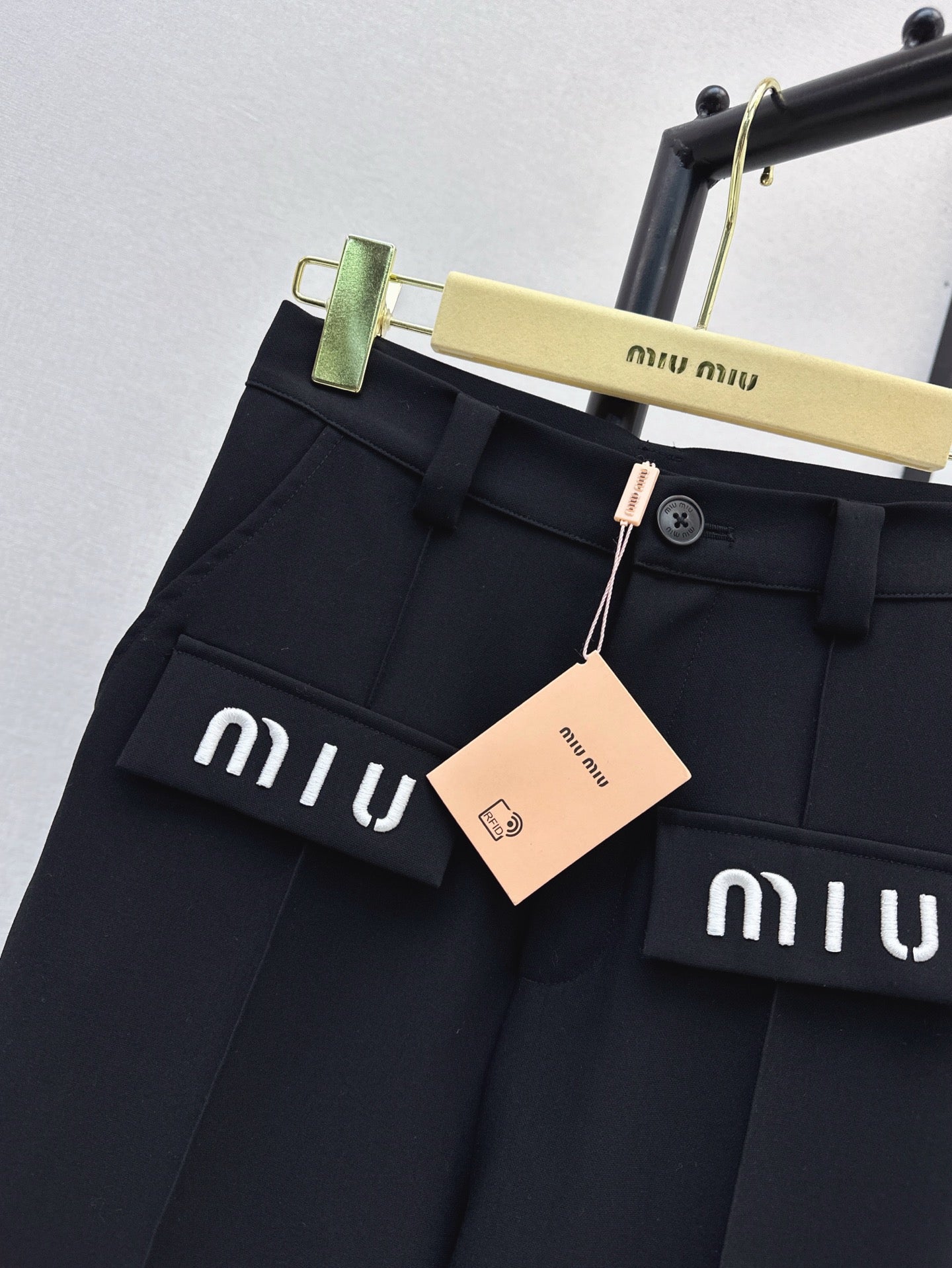 25ss embroidered pants