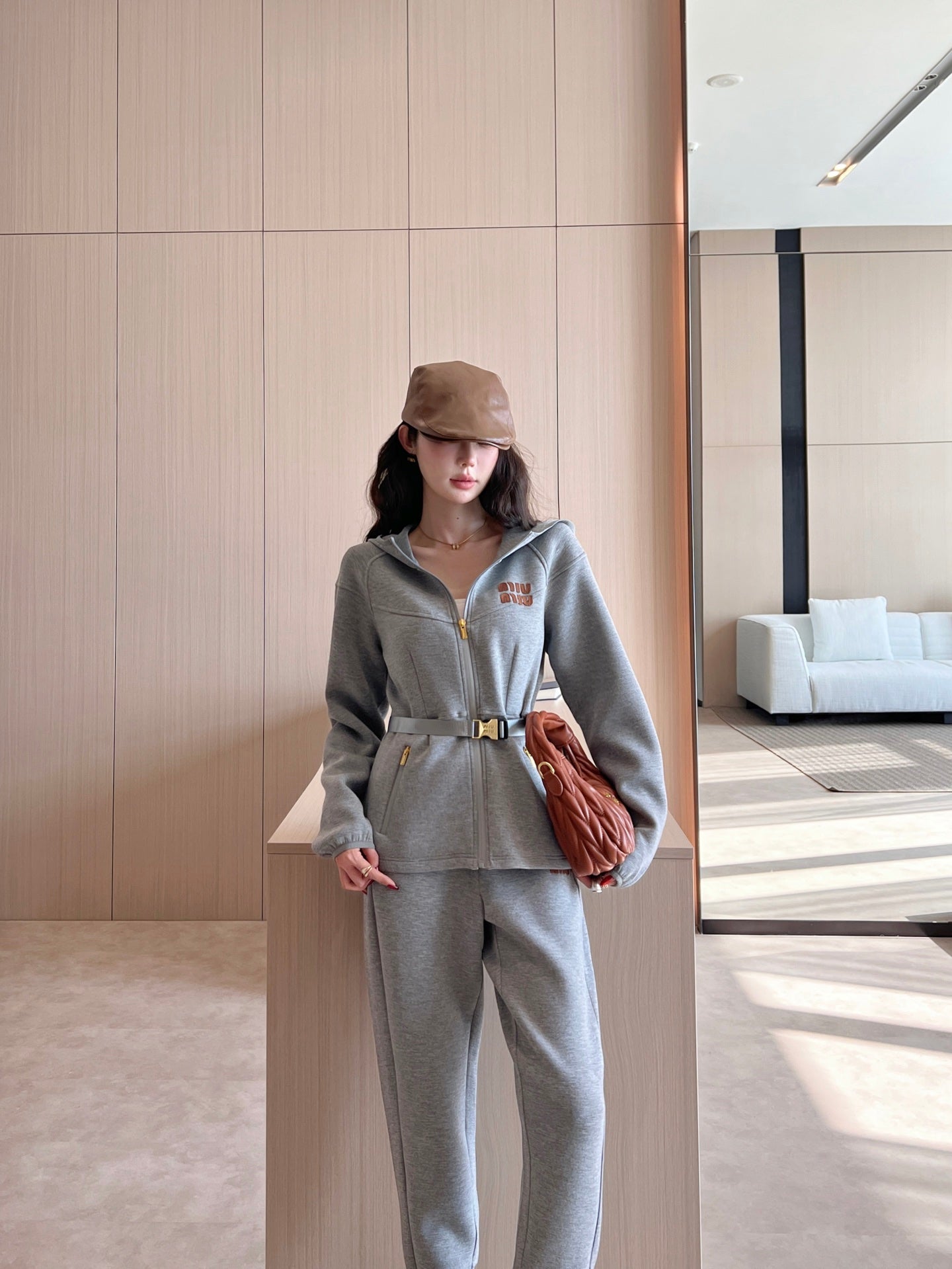 25SS hooded tracksuit