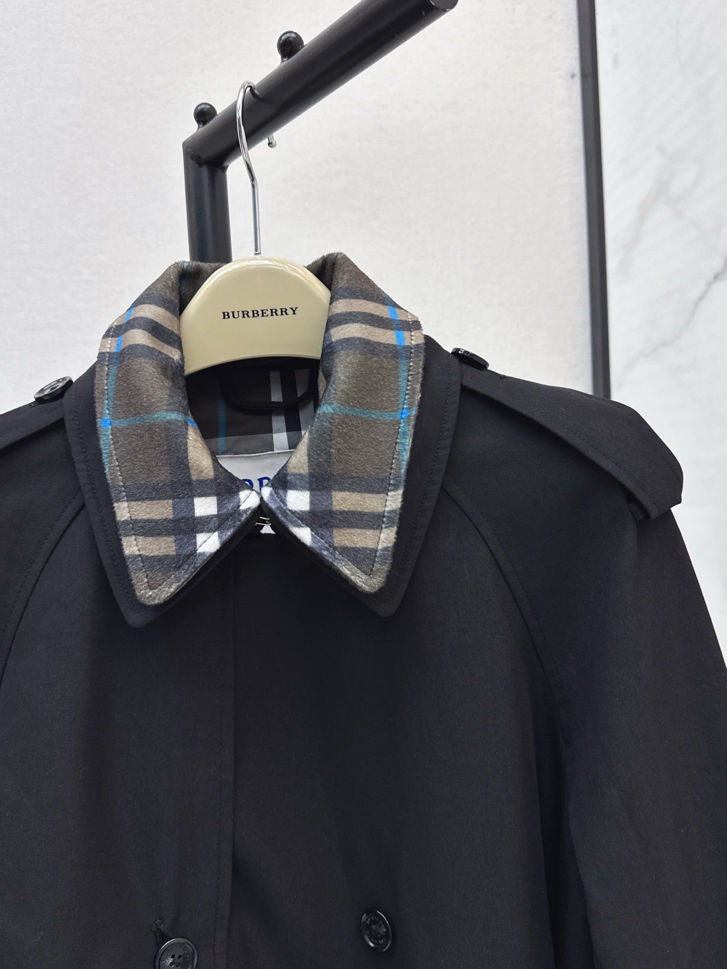 BU 25SS trench coat
