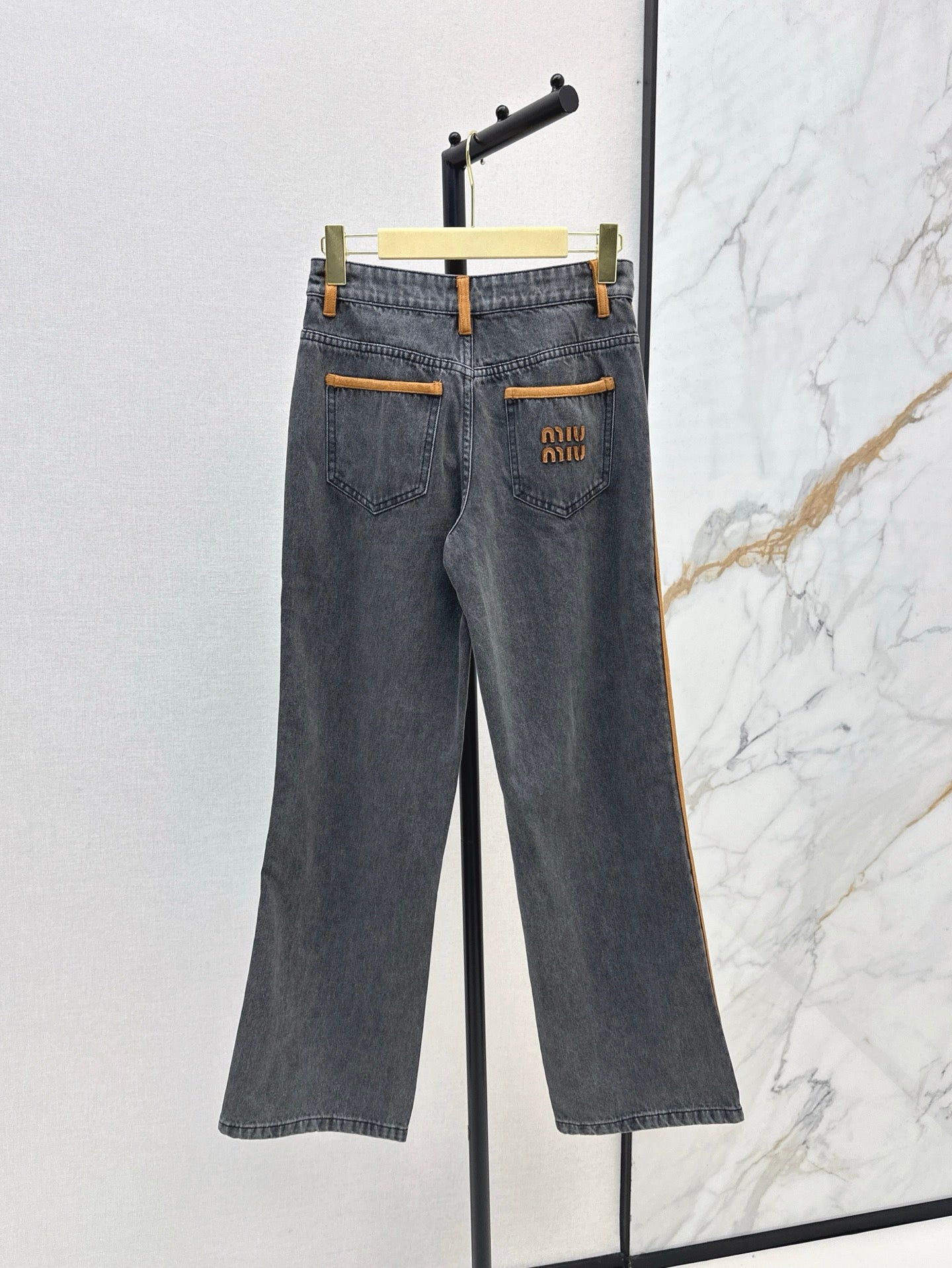 25SS embroidered jeans