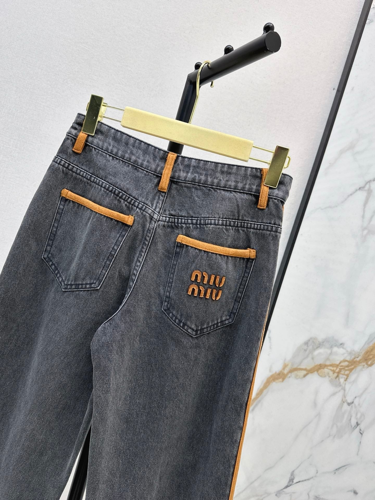 25SS embroidered jeans