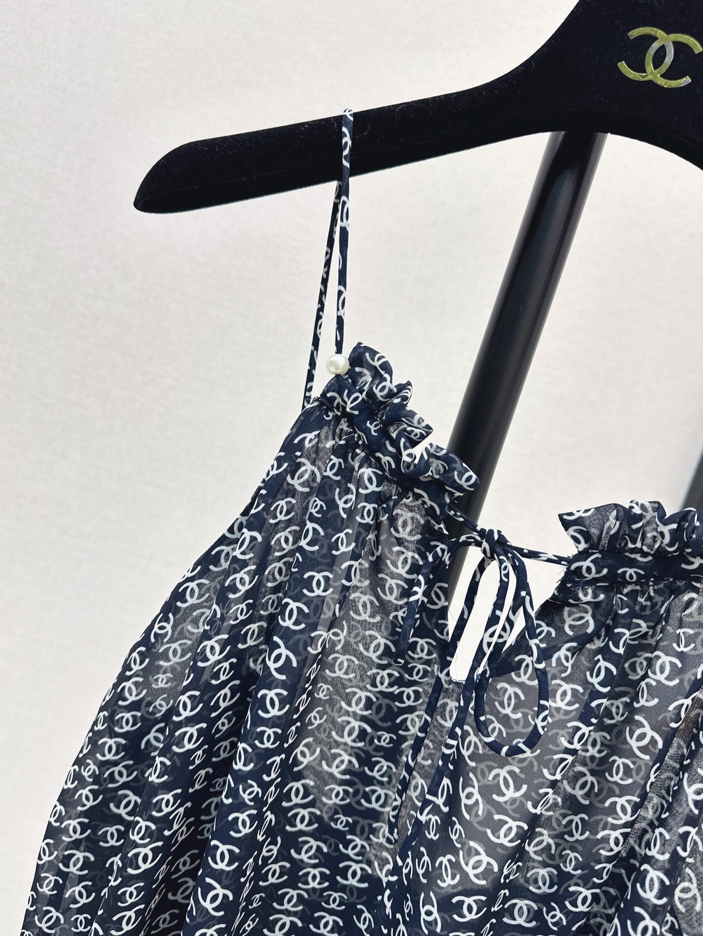 Ch 25ss satin printed camisole