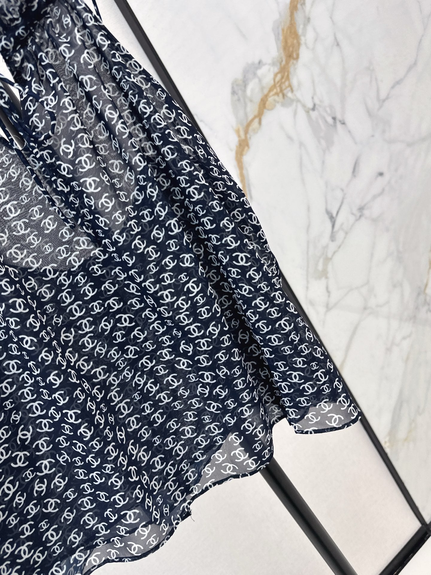 Ch 25ss satin printed camisole