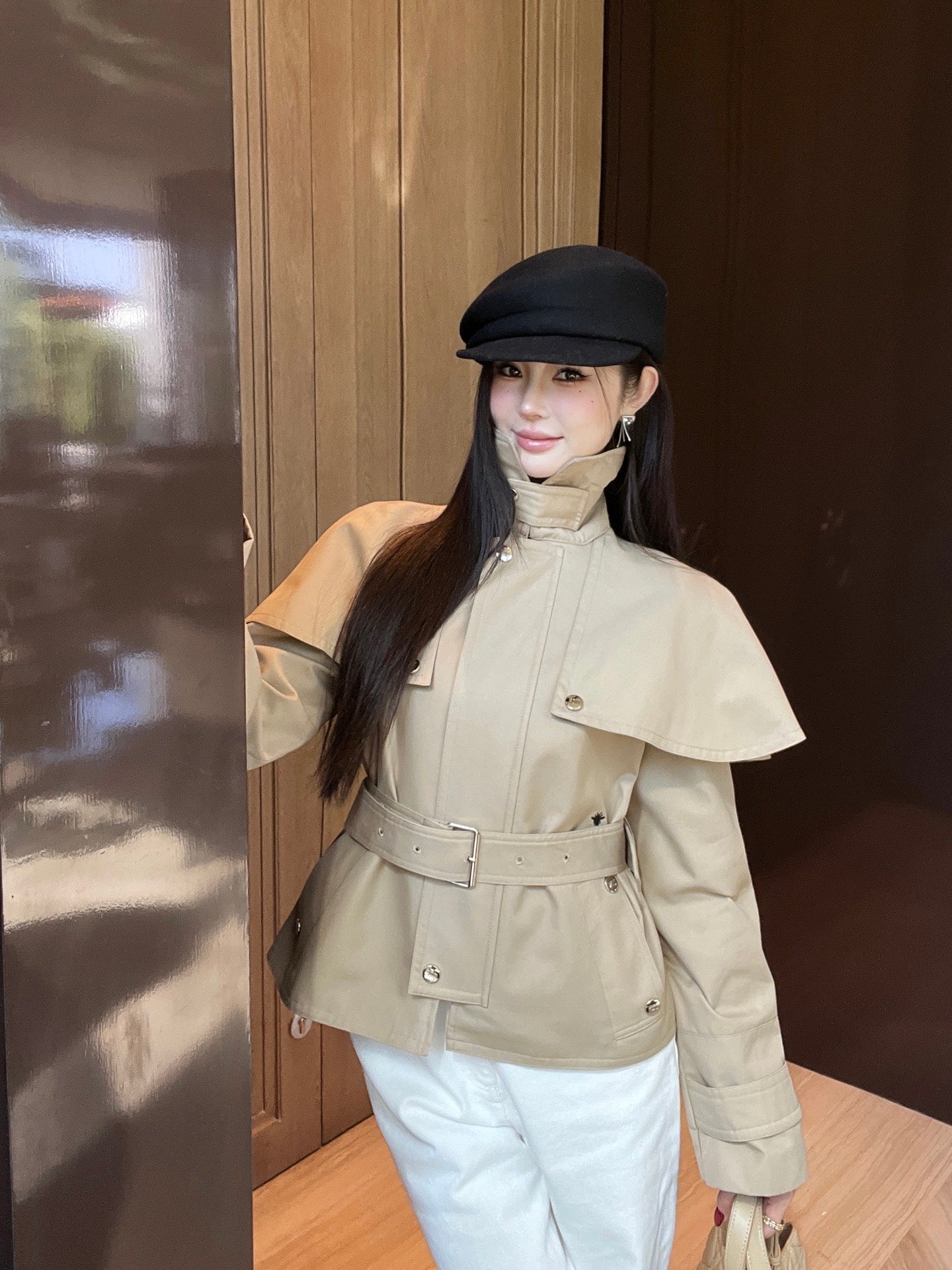 D 25ss cape trench coat
