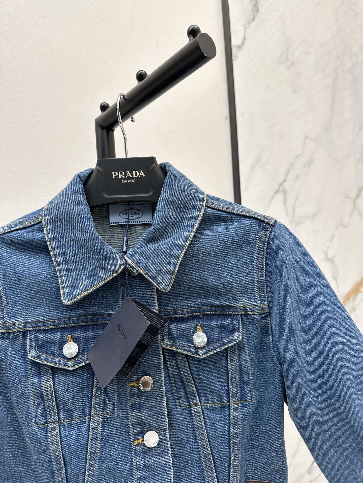 P 25ss crop denim jacket