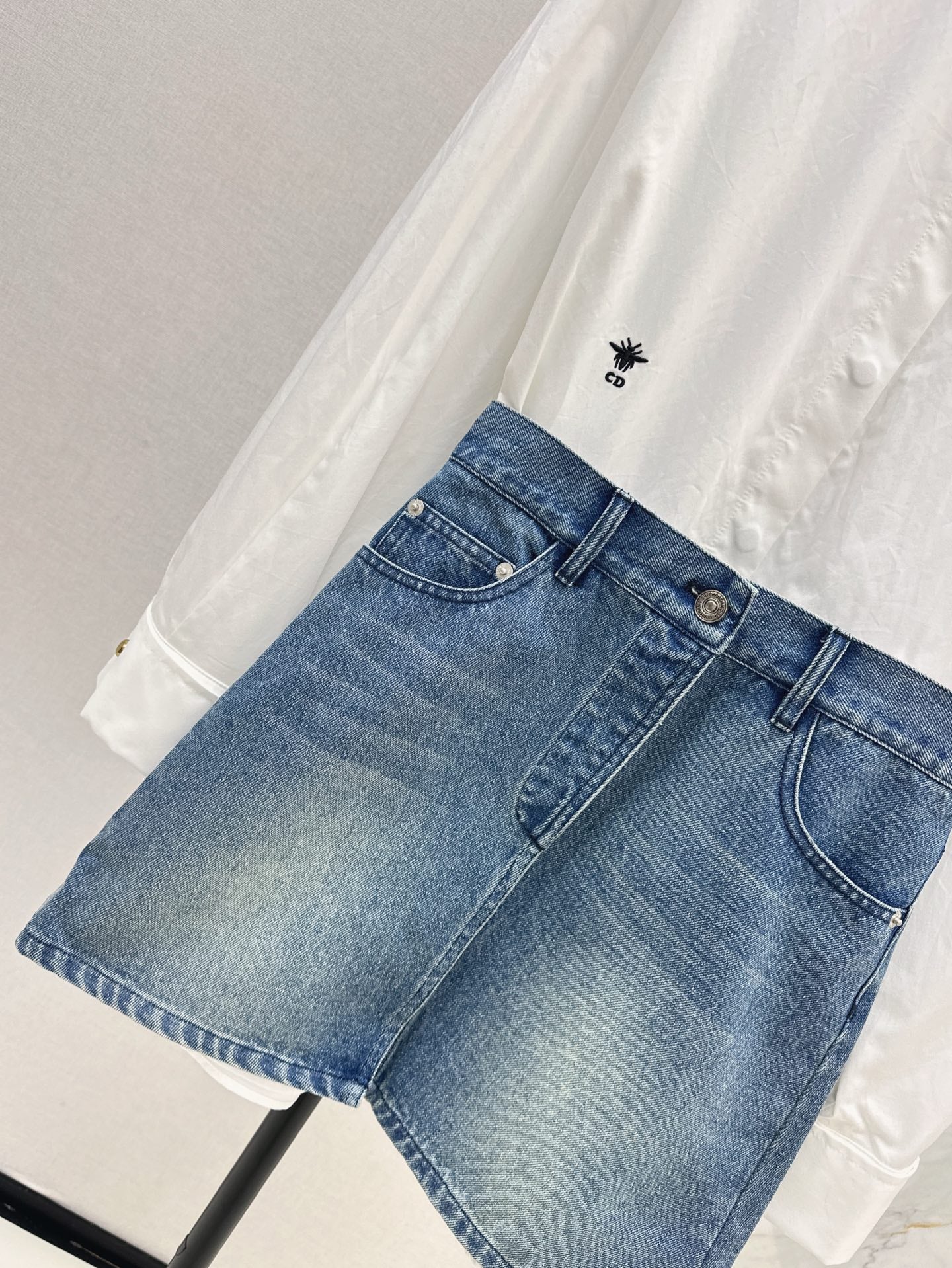D 25ss shirt skirt suit