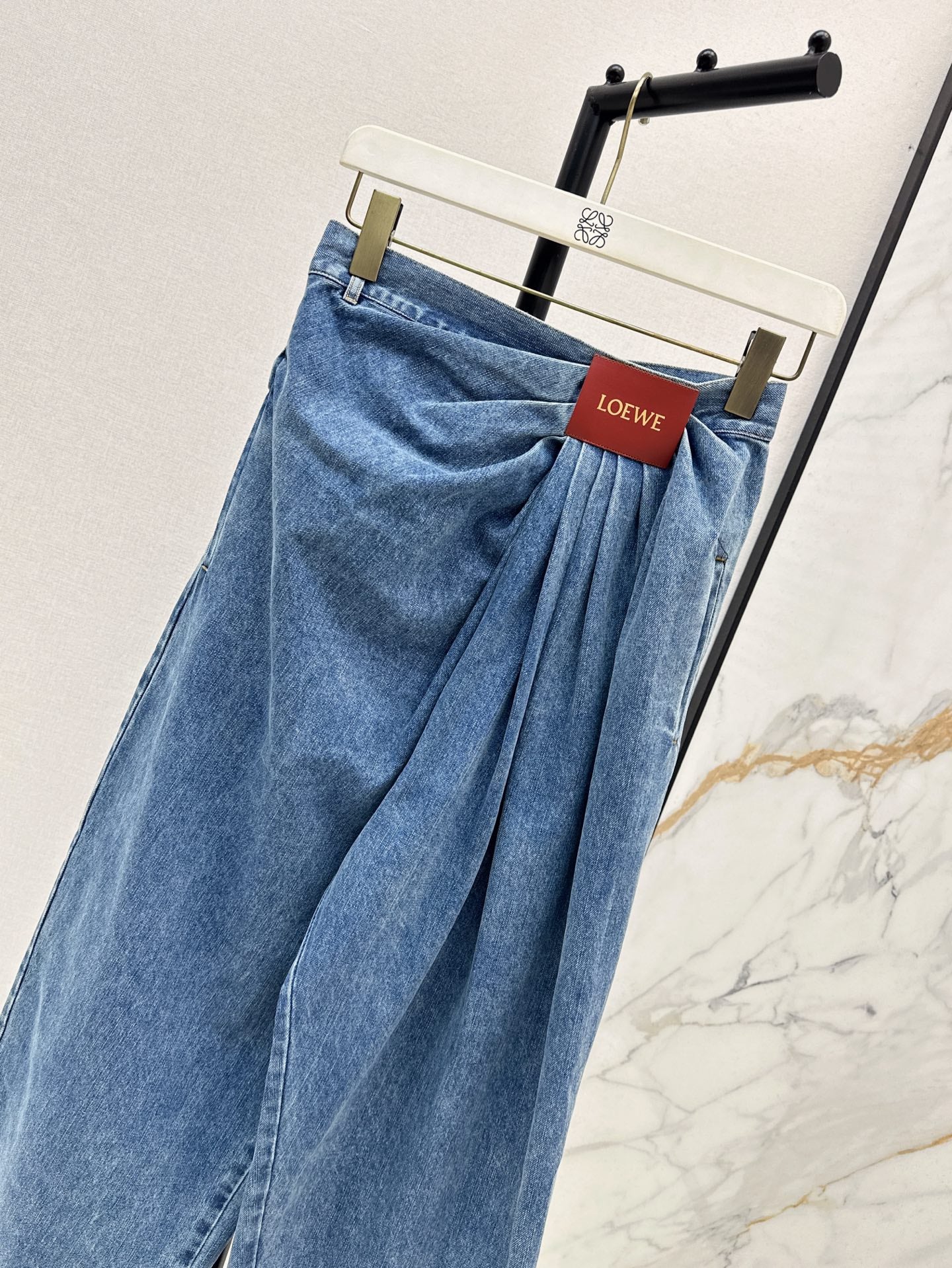 Lo 25ss pleated jeans