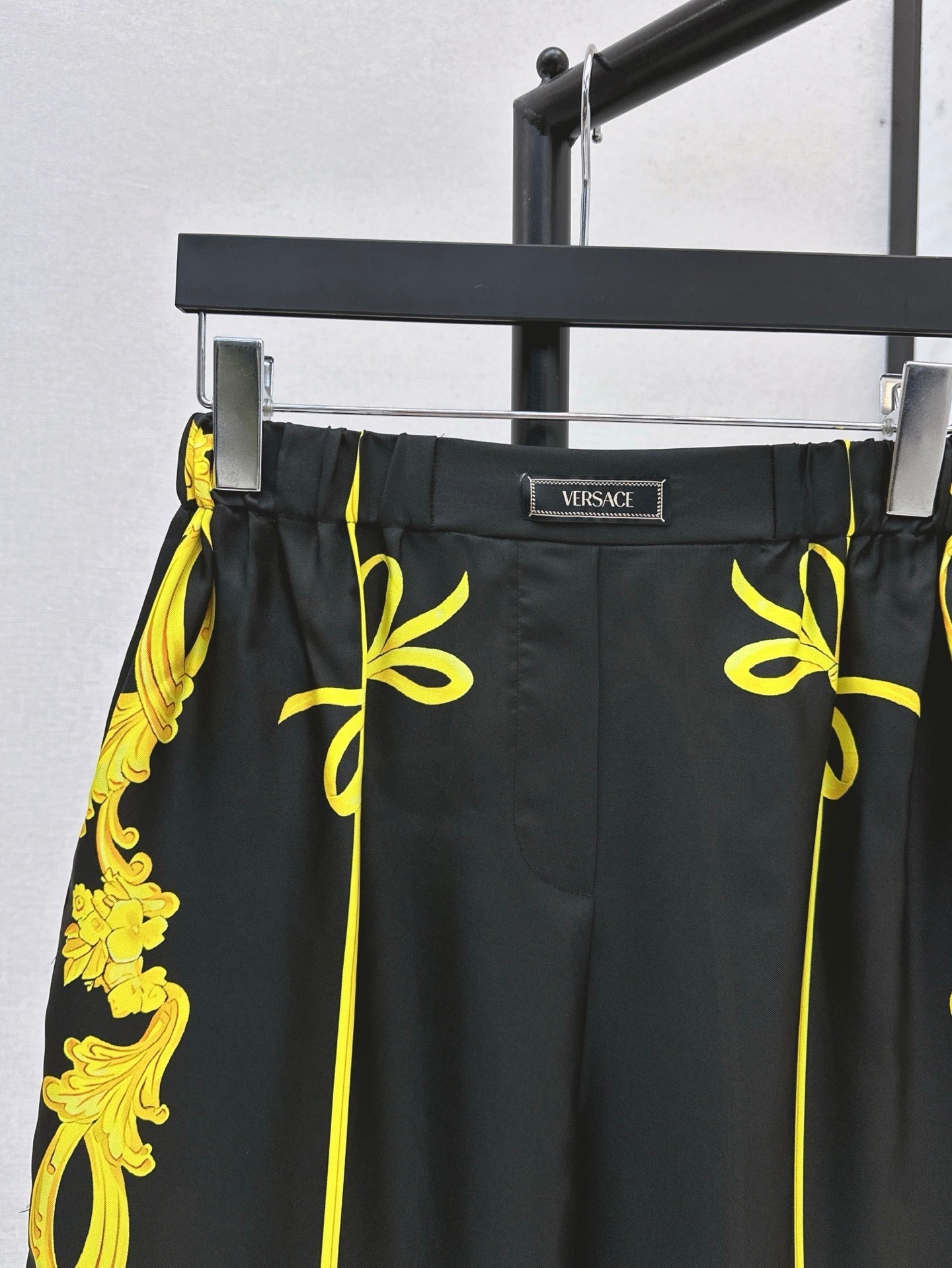 25SS SILK PANTS