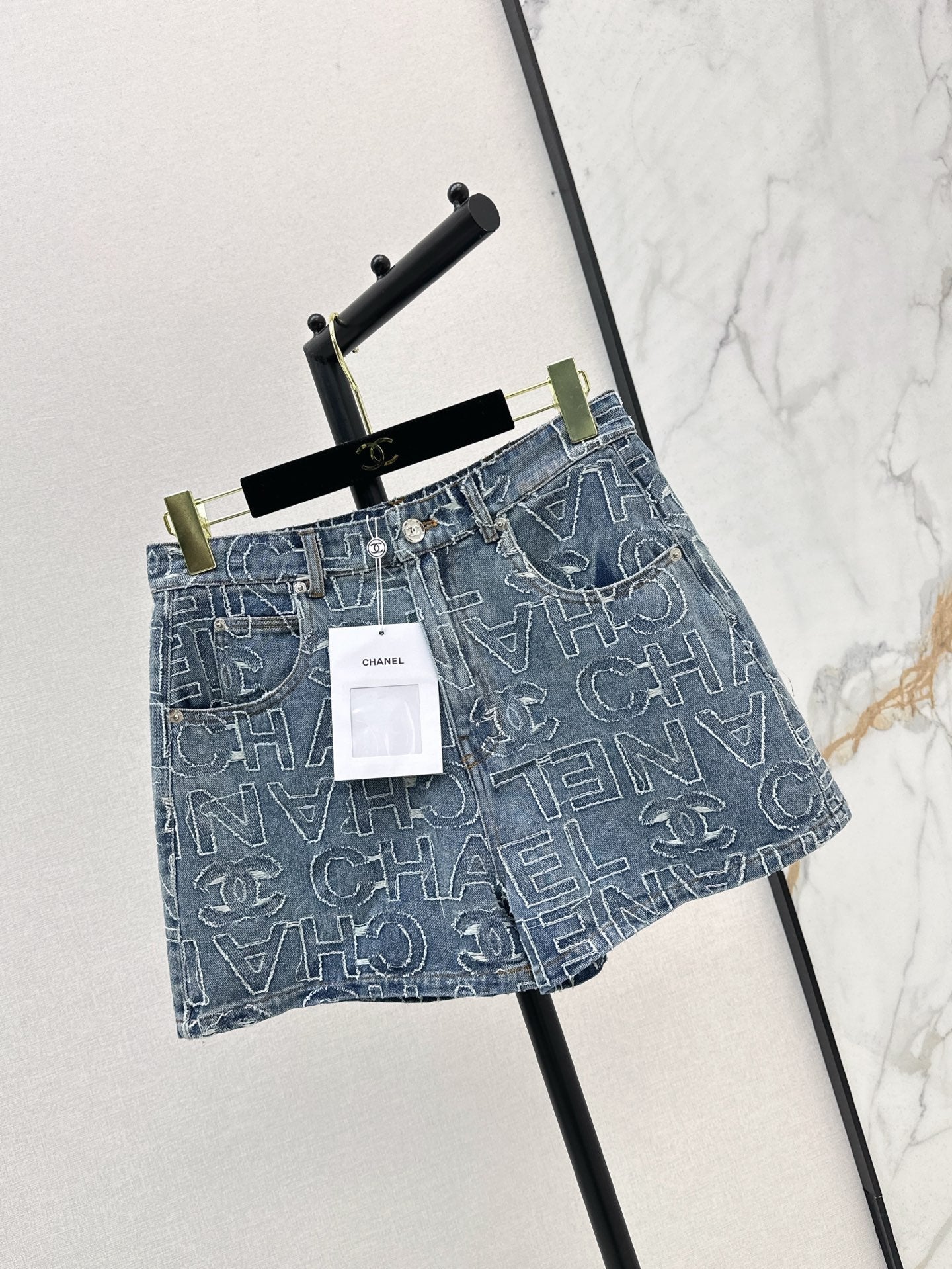 25ss embroidered denim short