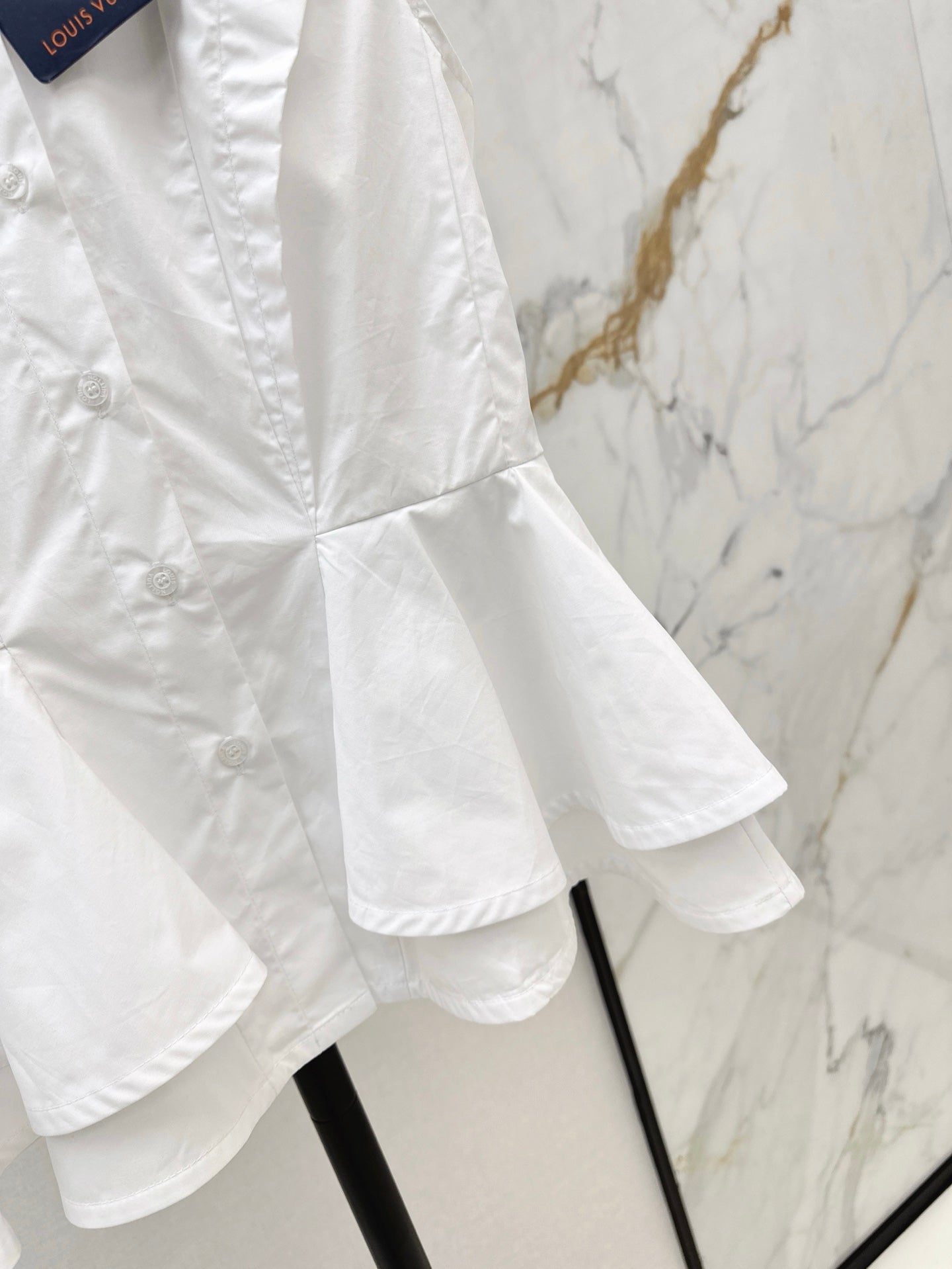 25ss sleeveless shirt