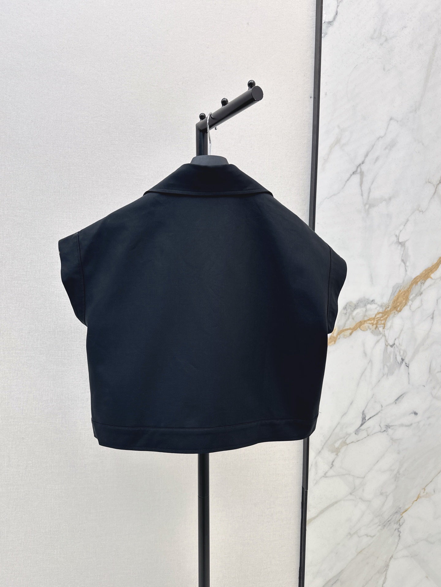 25ss sleeveless jacket