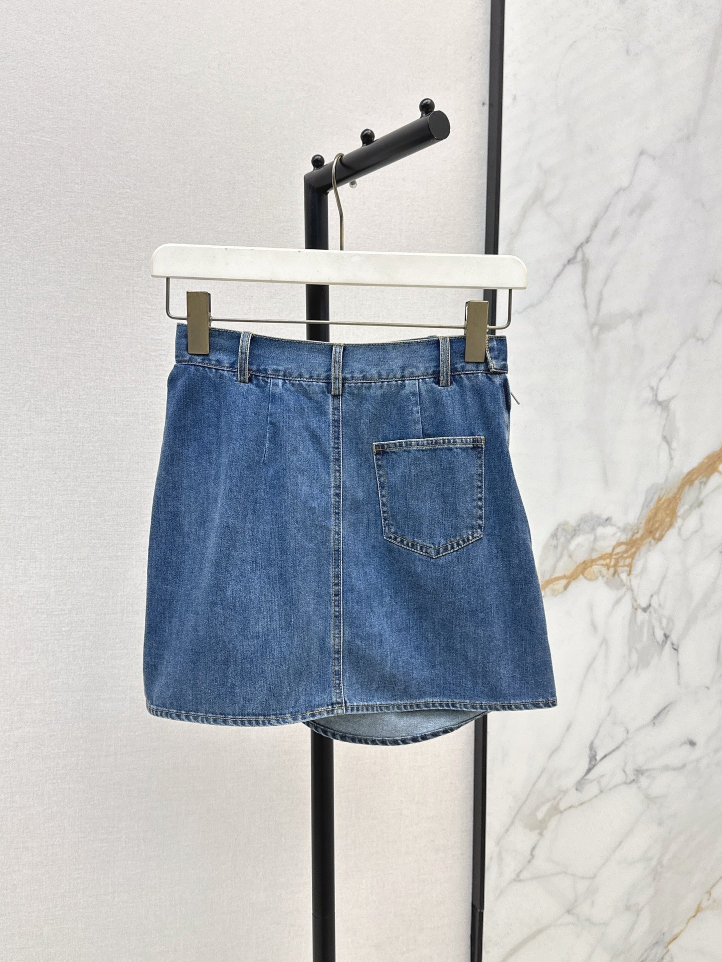 25ss pleated skirt