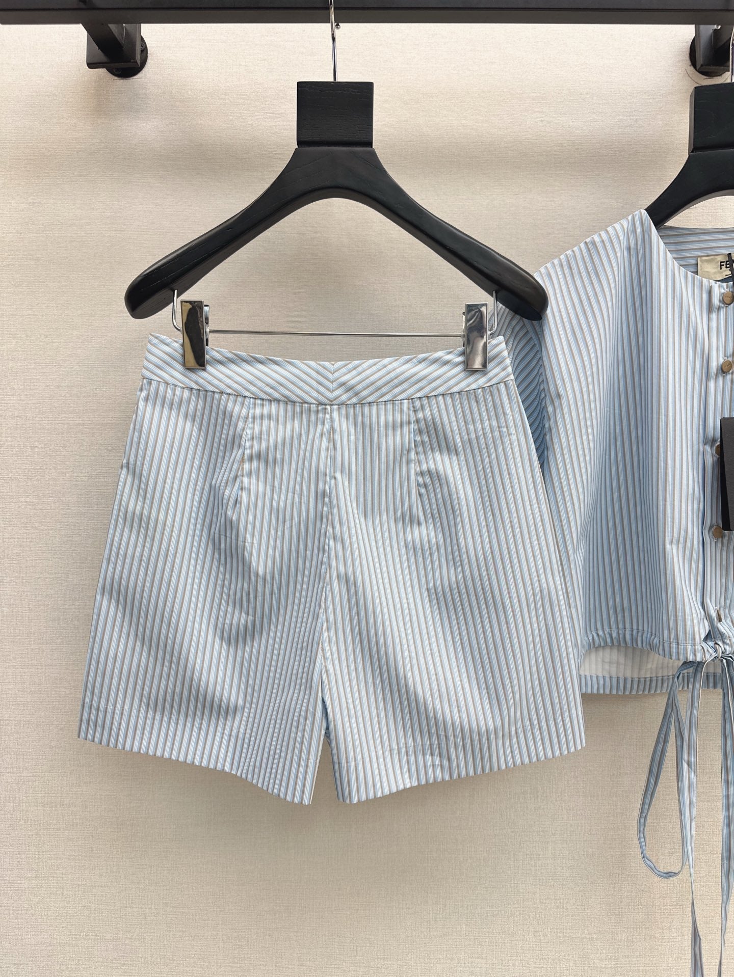 25ss short set