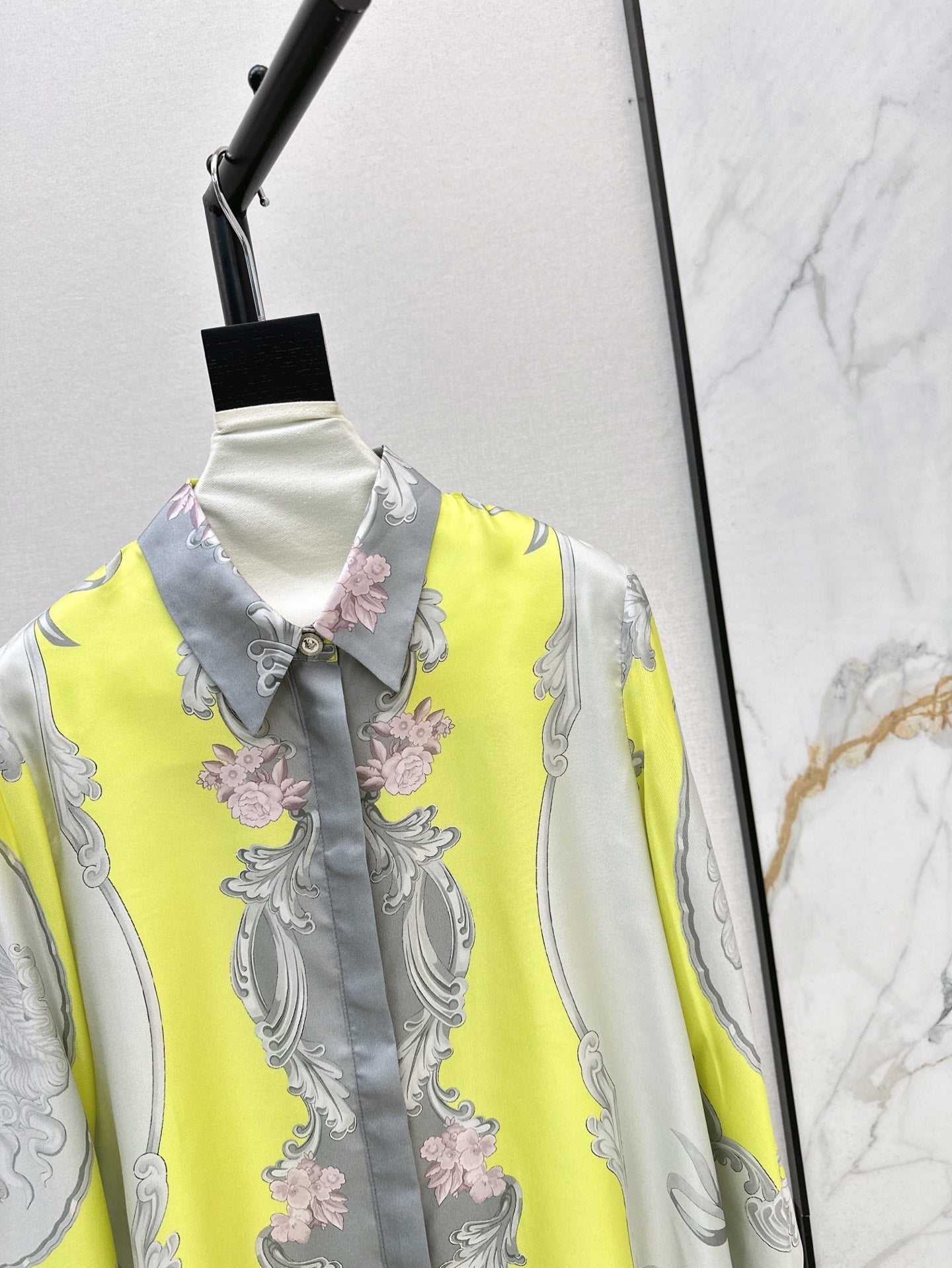 25ss Silk shirt