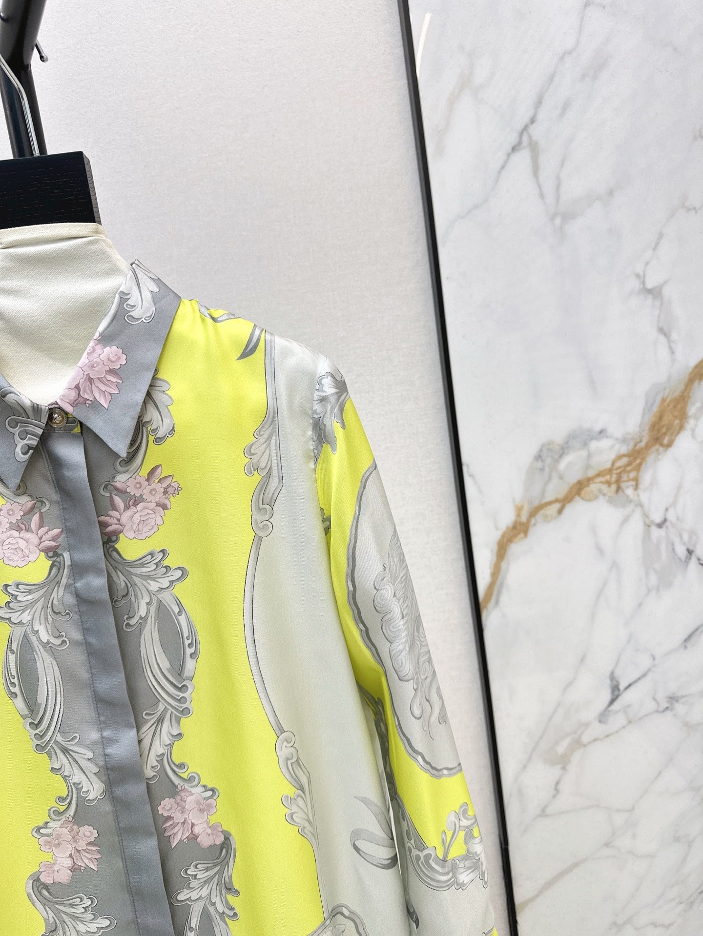 25ss Silk shirt