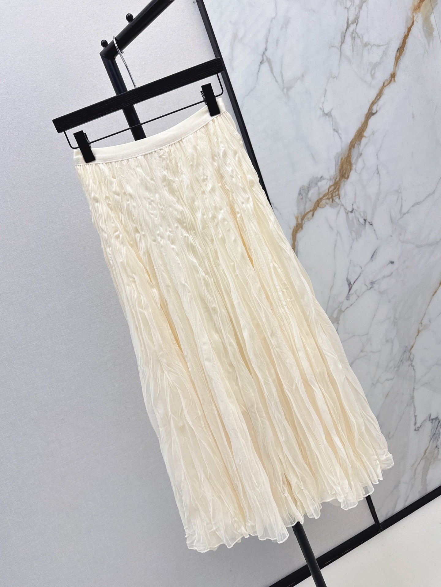 25ss pleated skirt