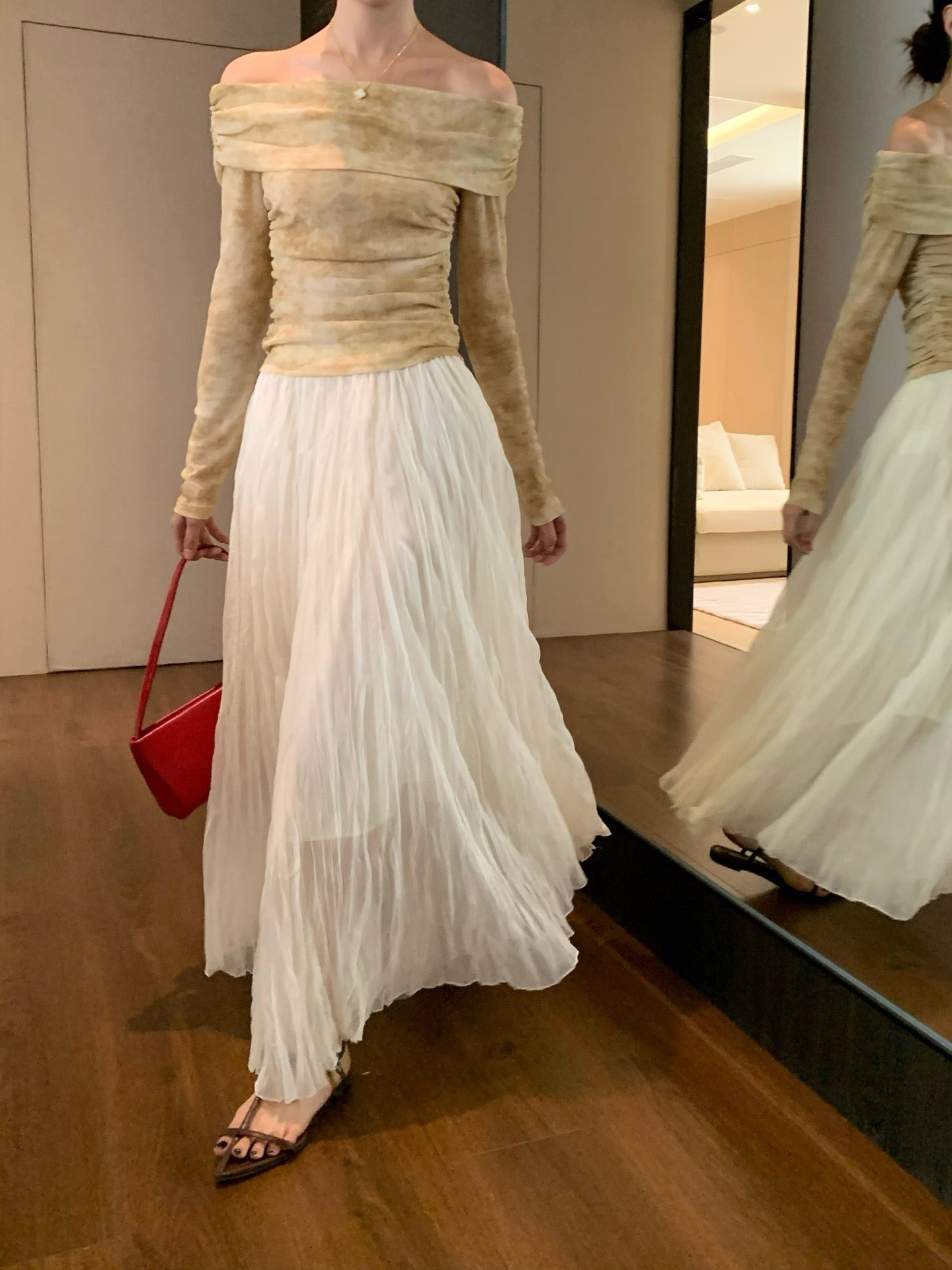 25ss pleated skirt